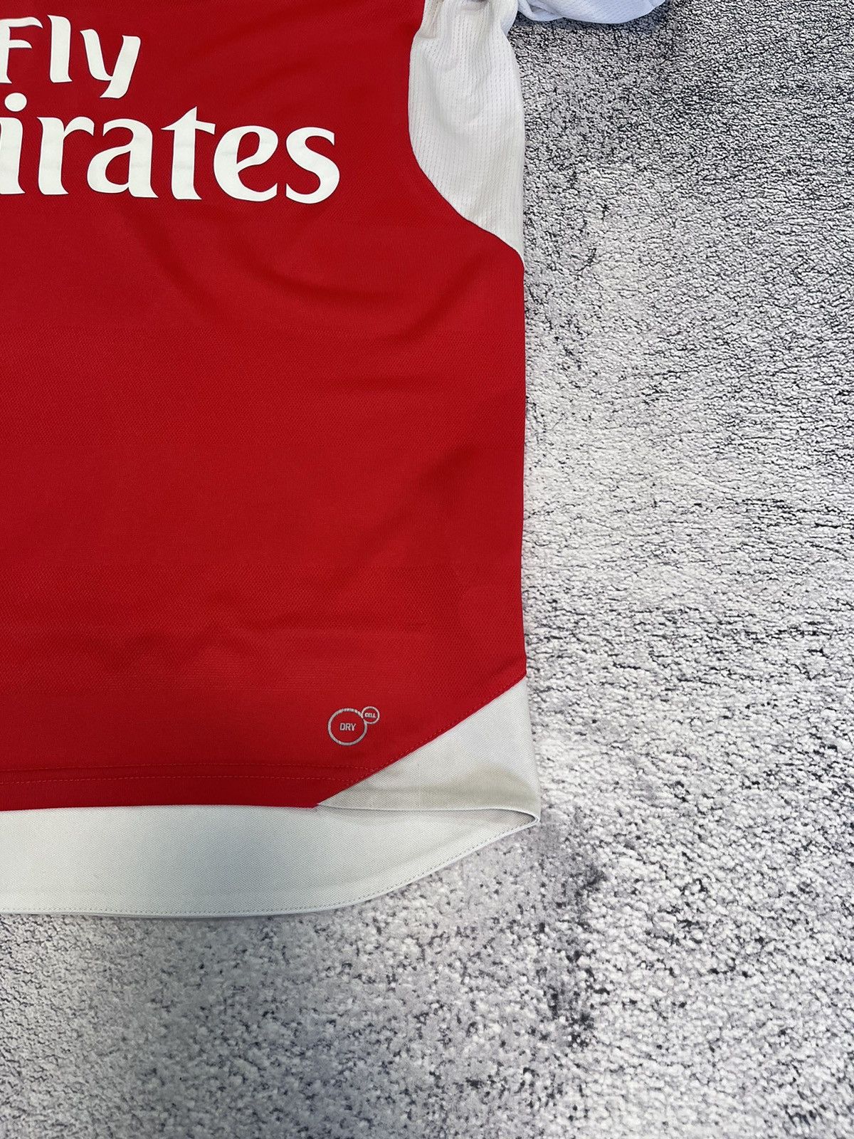 Puma Puma Arsenal London 2015/2016 Jersey Football Soccer Home Size US S / EU 44-46 / 1 - 5 Thumbnail