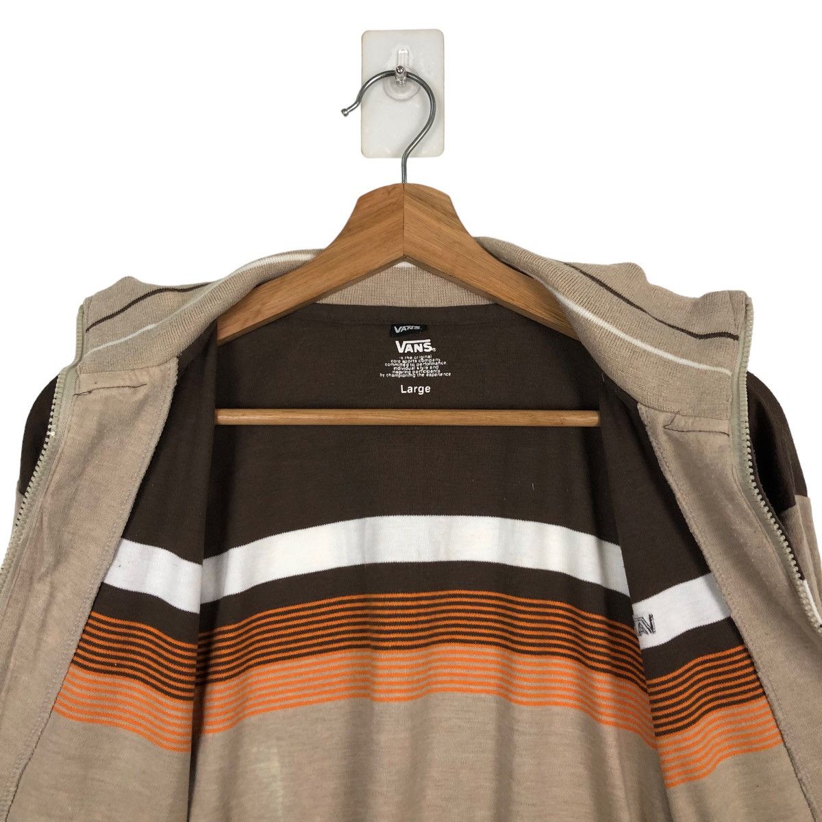 Japanese Brand VINTAGE ZIPPER JACKET VELVET VANS STREETWEAR Size US L / EU 52-54 / 3 - 10 Thumbnail