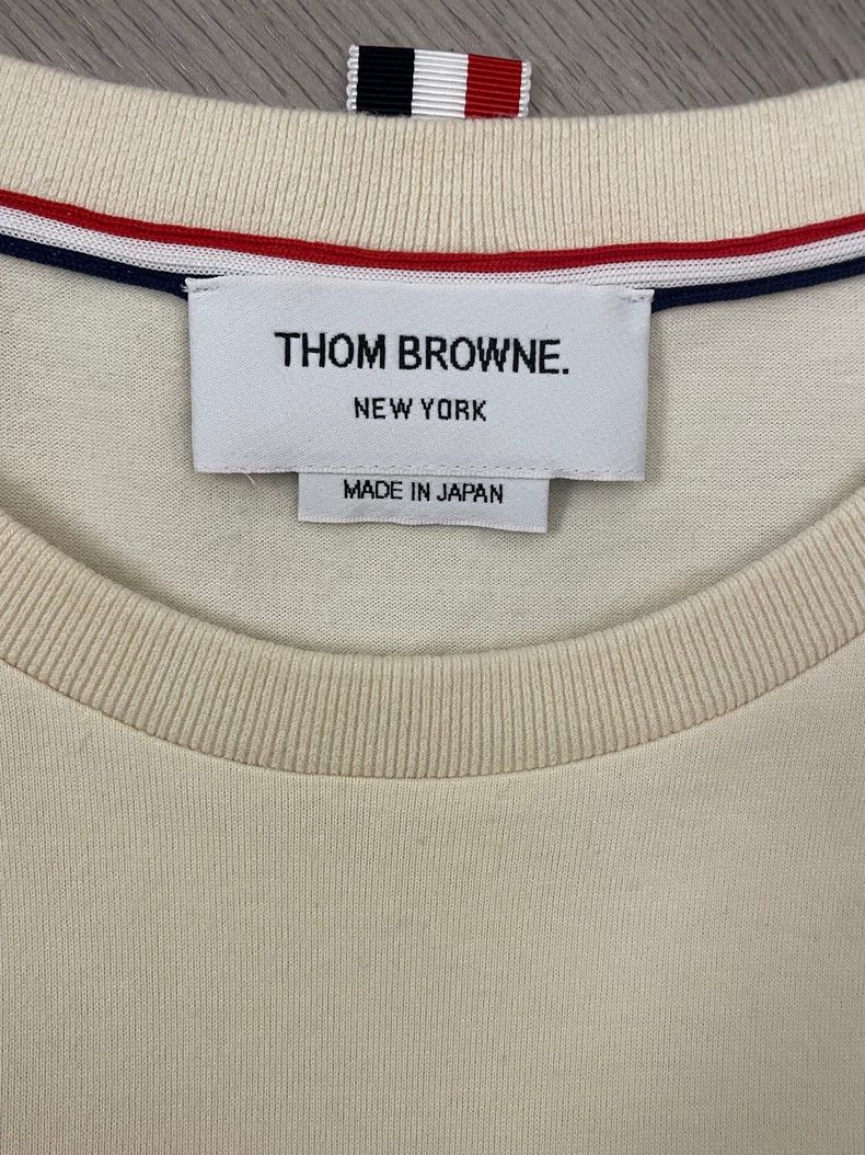 Thom Browne Thom browne Beige four-striped round-neck short-sleeved T-s Size US L / EU 52-54 / 3 - 6 Thumbnail