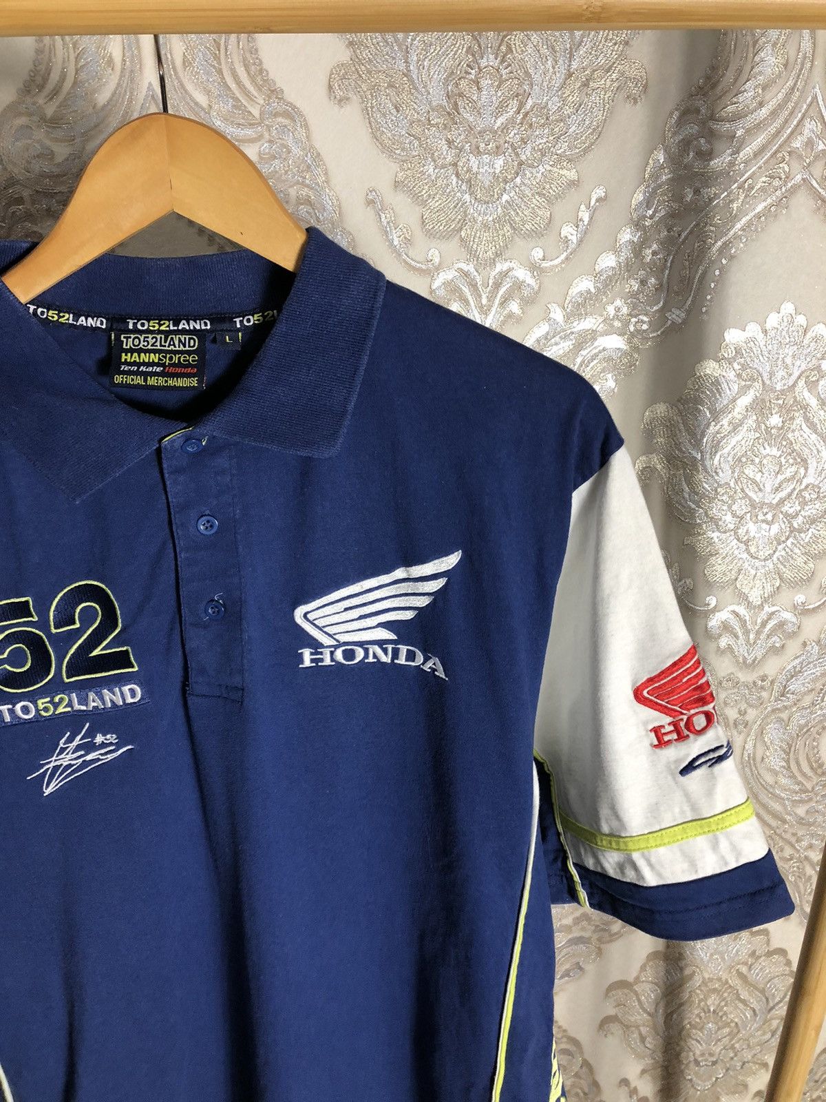 NASCAR VINTAGE HONDA MOTORCYCLE T-SHIRT RACING RETRO BIKE Y2K 90s Size US XL / EU 56 / 4 - 2 Thumbnail