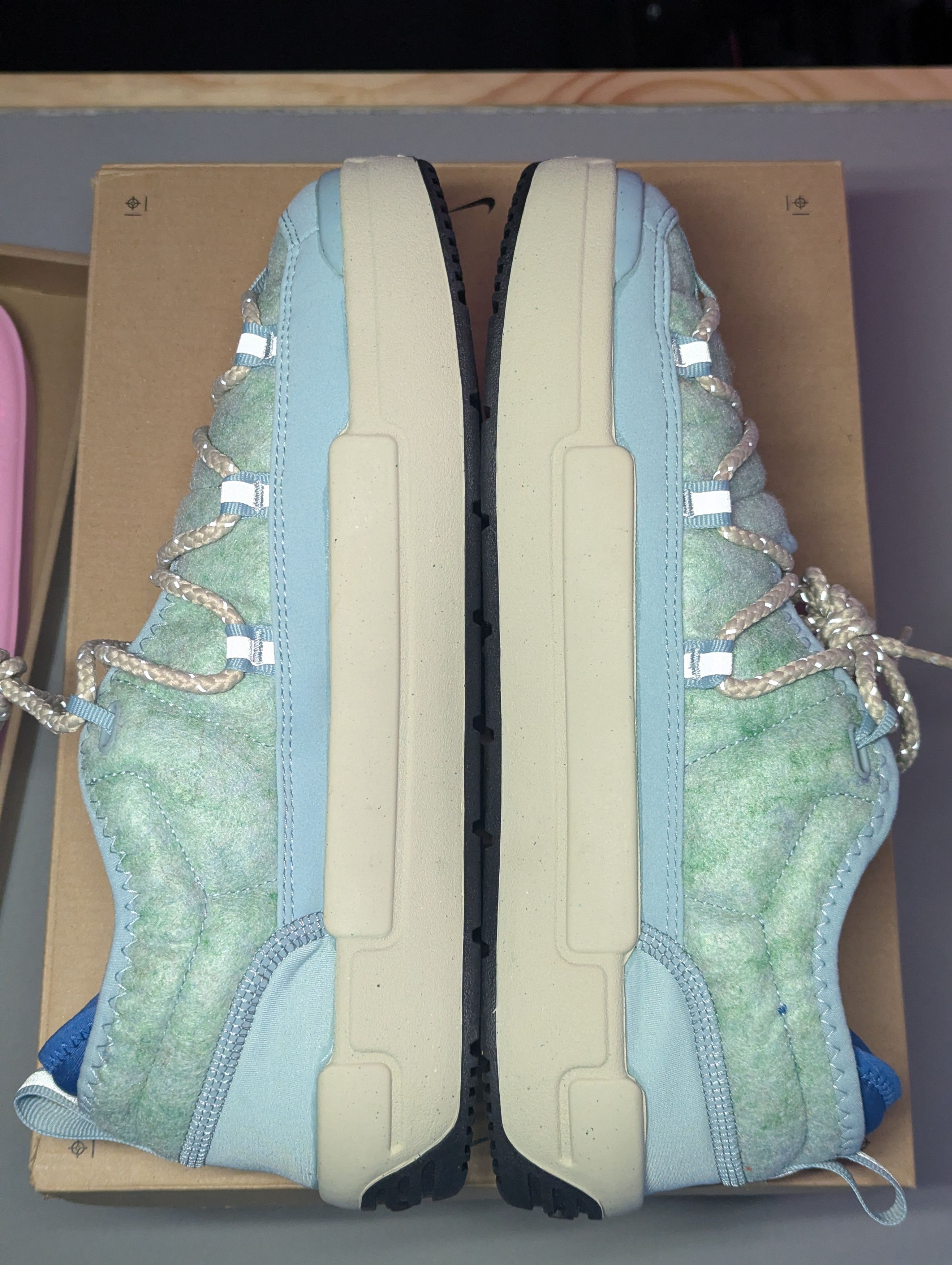 Nike Brand New Size 9M - Nike Offline Pack Ocean Cube Sanddrift Size US 9 / EU 42 - 7 Thumbnail