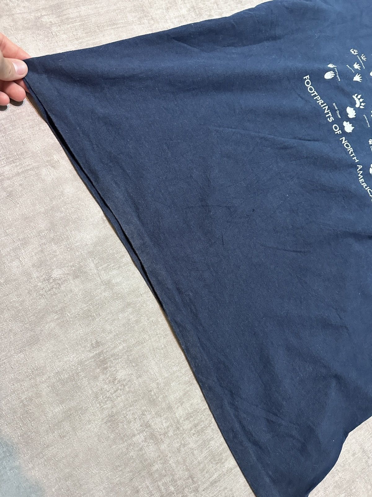 Other Ultra Rare 3D Emblem style Footprint of American Mammals Tee Size US XL / EU 56 / 4 - 6 Thumbnail