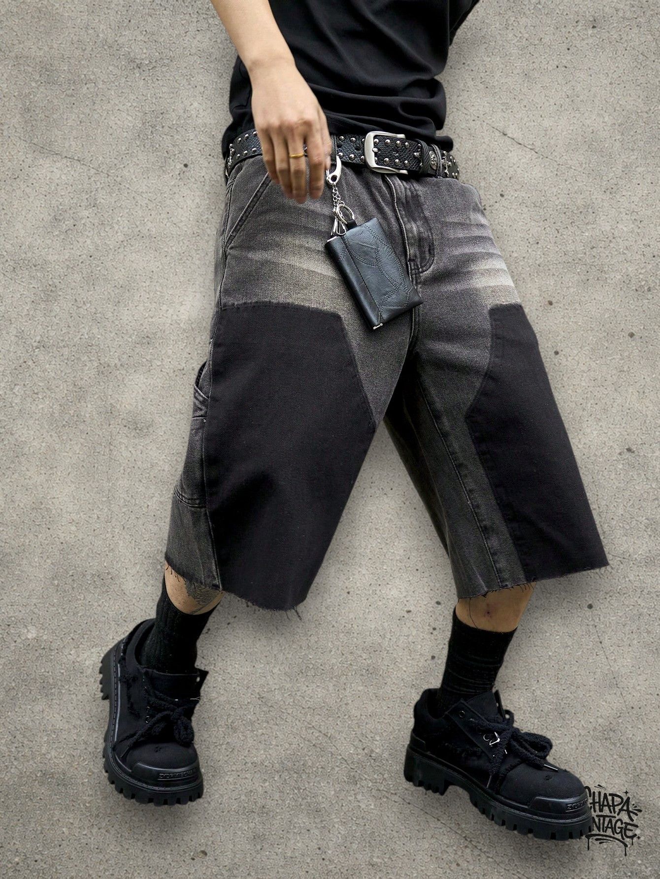 Vintage Opium dark denim shorts Size US 32 / EU 48 - 1 Thumbnail