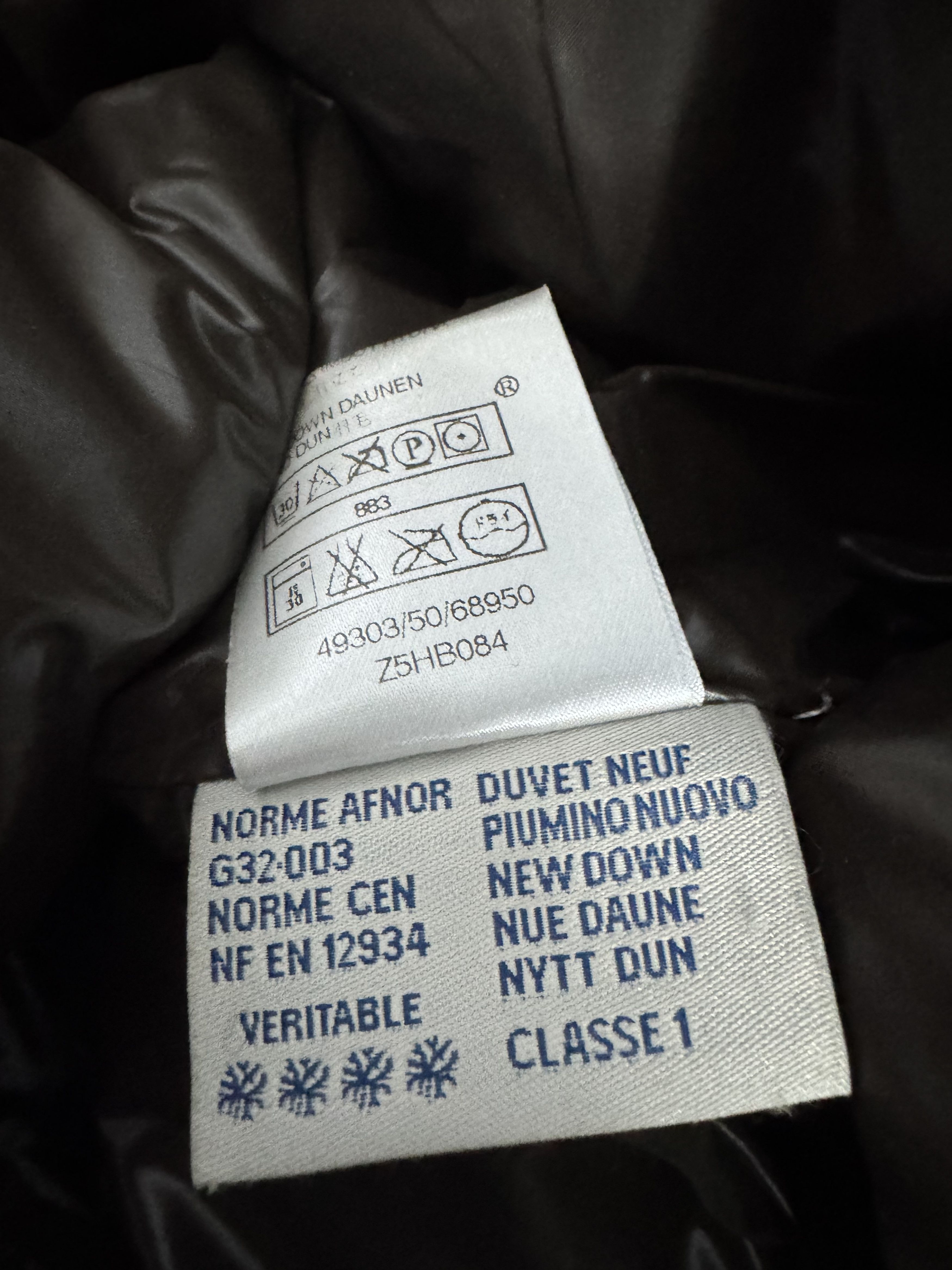 Moncler Moncler Meina Jacket Size M / US 6-8 / IT 42-44 - 8 Thumbnail