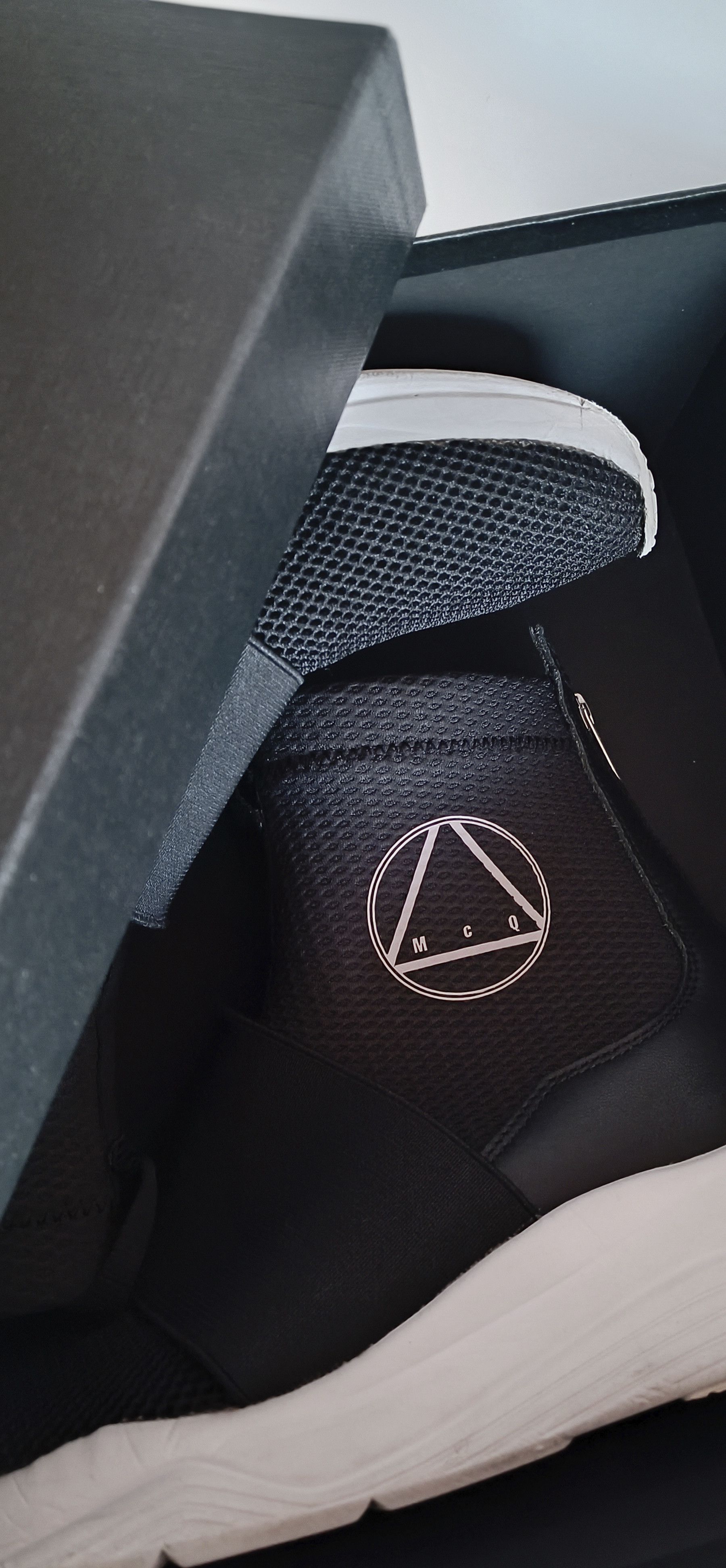 Alexander McQueen × McQ Alexander McQueen McQ Alexander McQueen Men's Hikaru Trainers 'Black' DS Size US 11 / EU 44 - 17 Thumbnail