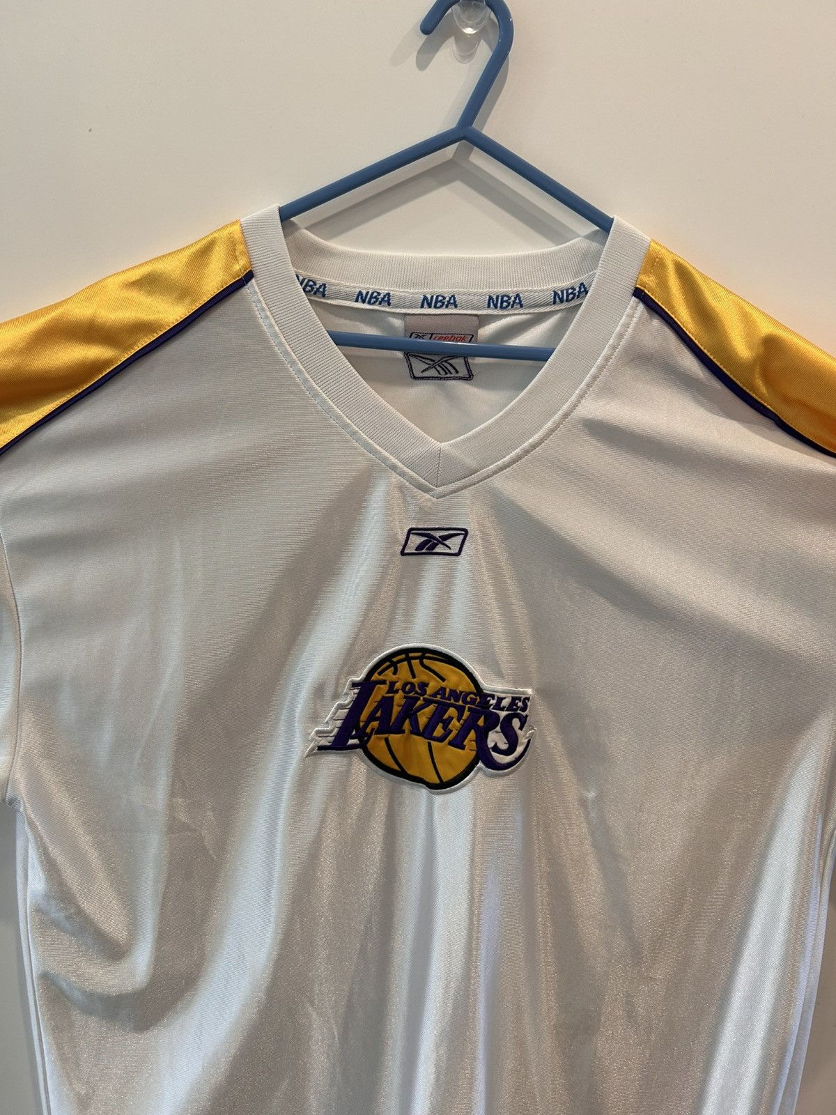 Reebok Reebok Lakers Warm-Up Jersey White/Gold Size Size US XL / EU 56 / 4 - 2 Thumbnail