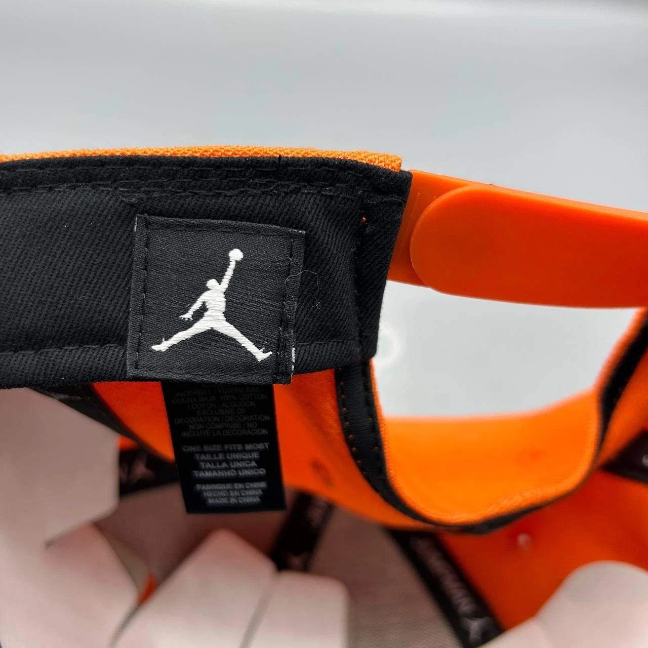 Jordan Brand Air Jordan Hat Men Embroidered Logo Jumpman Snap Back Cap Size ONE SIZE - 4 Thumbnail