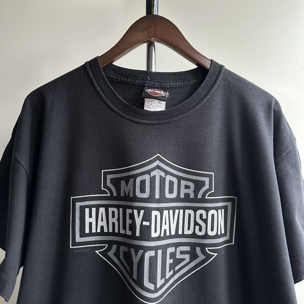 Harley Davidson × Vintage Vintage 90s Harley Davidson Big Logo Faded Tee Size US XL / EU 56 / 4 - 6 Thumbnail