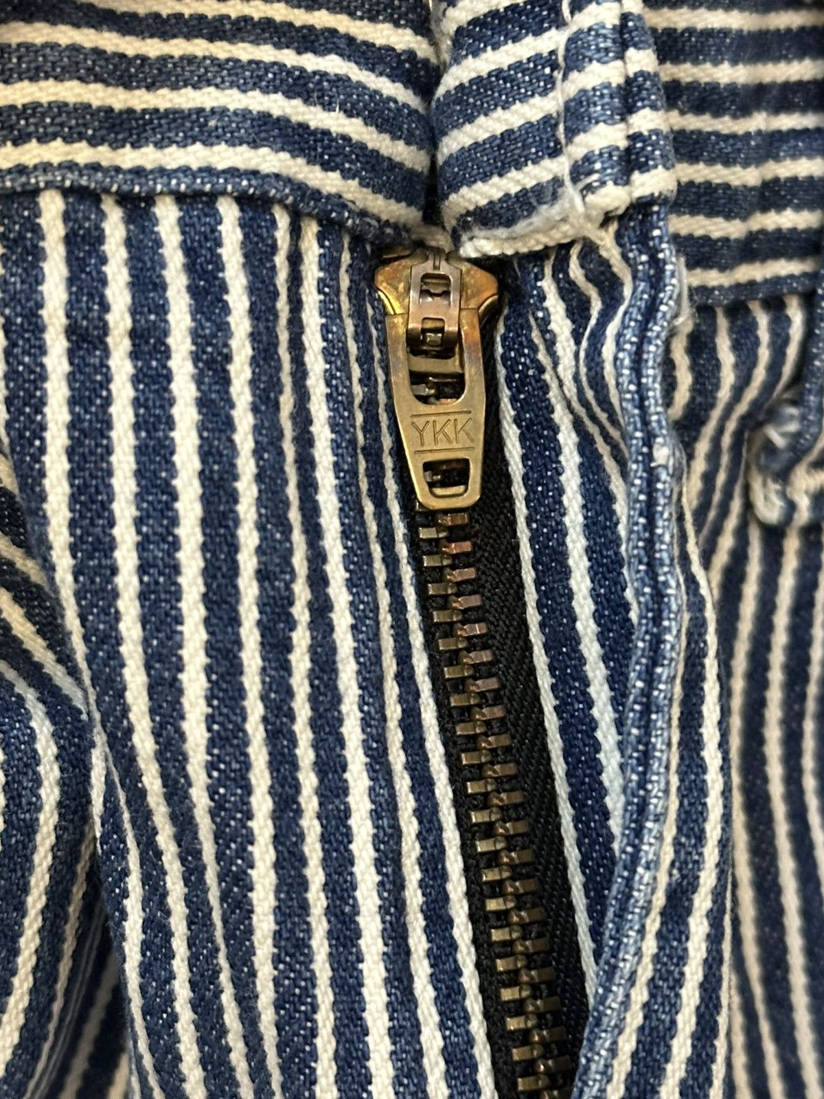 Pointer vintage Pointer hickory striped carpenter shortpant. Size US 33 - 18 Thumbnail