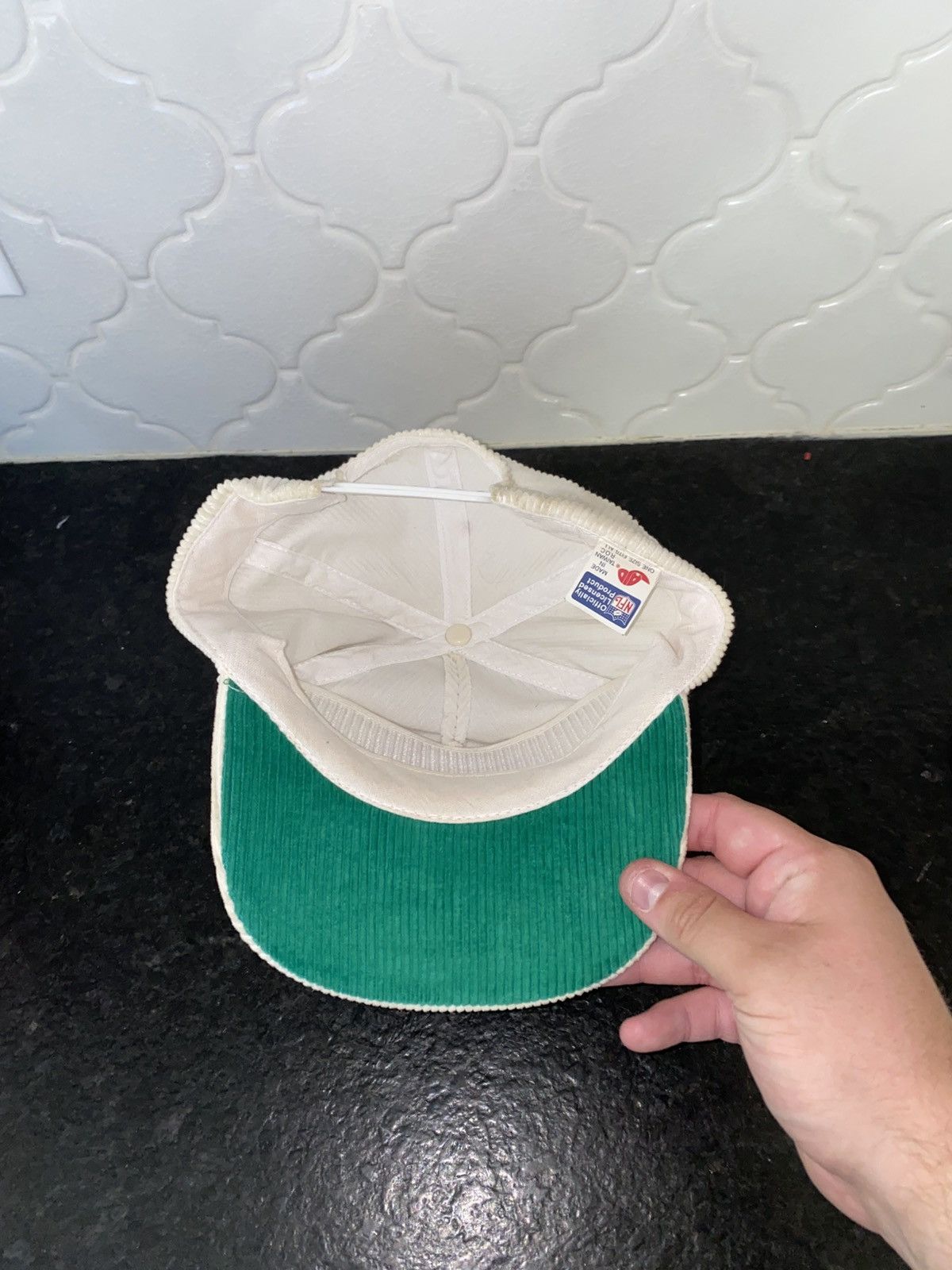 NFL Vintage 1987 Denver broncos superbowl corduroy snapback Size ONE SIZE - 3 Thumbnail