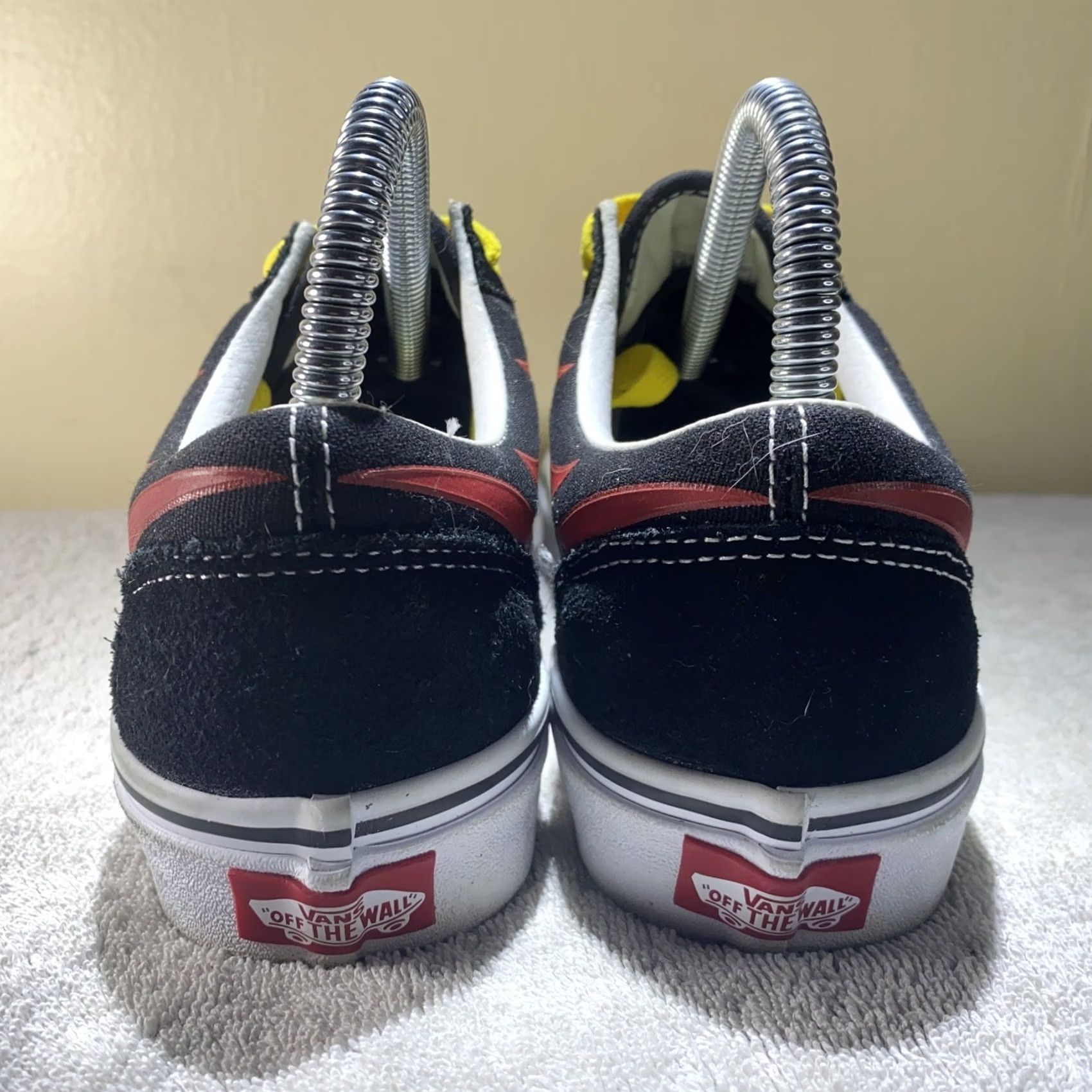 Vans VANS flame Sneaker Color Black Yellow Red Women 7.5 Men 6 Shoe Size 6 Mens Womens Size US 6 / IT 36 - 5 Thumbnail