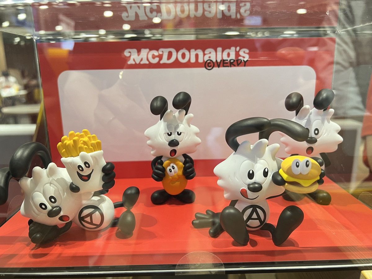ホット商品 Vick Verdy Cry Dont Girls x Grailed | toys McDonald その他