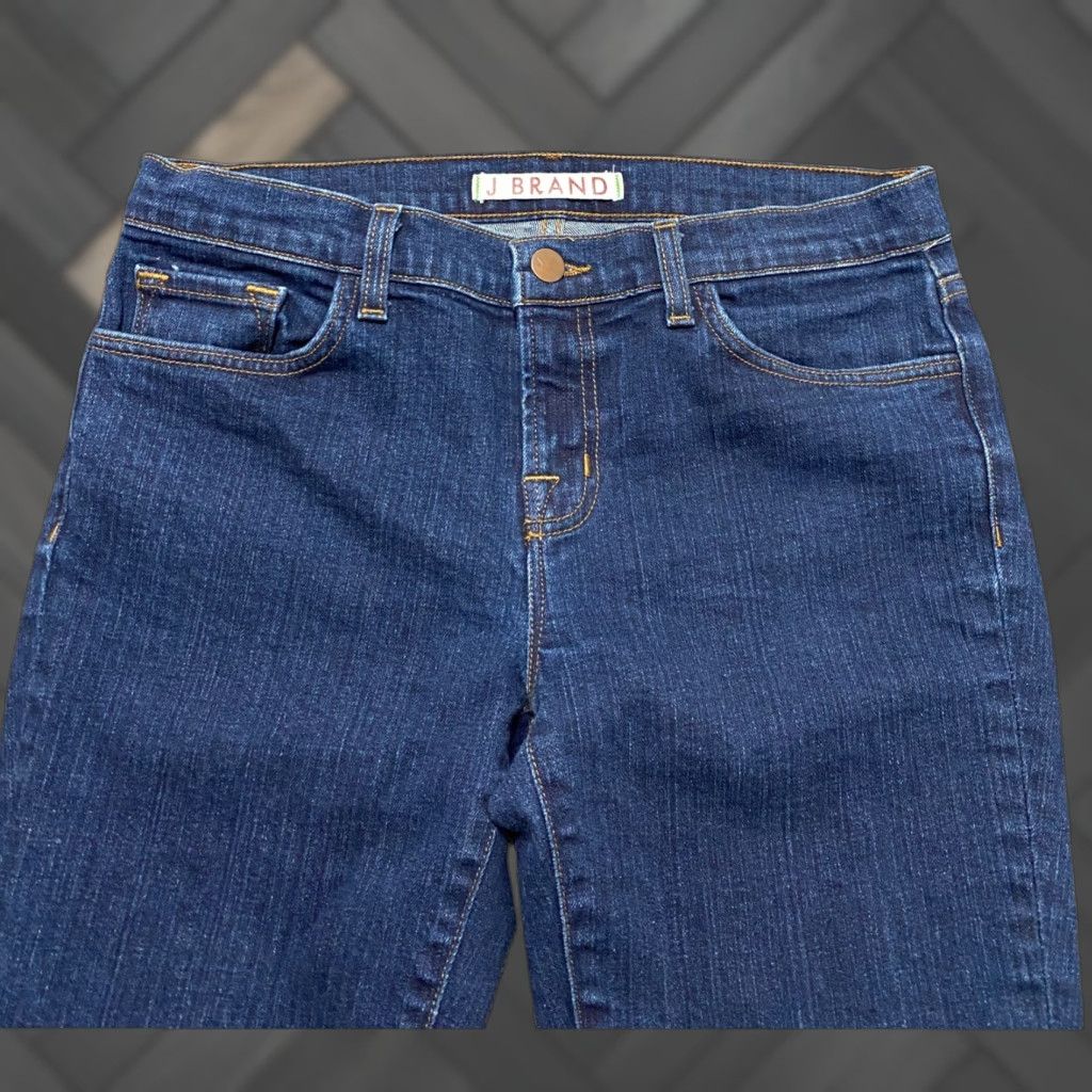 J Brand VINTAGE J Brand Jeans Aruba Womens 29 Dark Wash Skinny Leg Denim Cotton Spandex Zip Button 5-Pocket Womens Jeans 28 Inseam United States Made in USA Size 29" - 1 Thumbnail