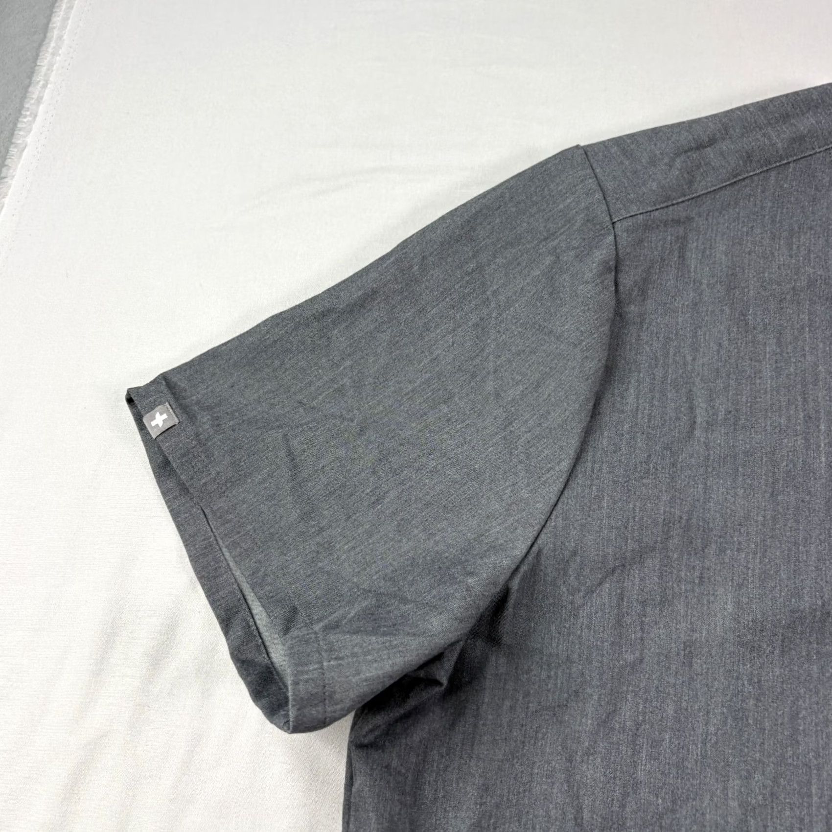 Vintage FIGS Scrub Top Shirt Womens 2XL Gray Catarina One Pocket Nurse Medical NEW Size XXL / US 16-18 / IT 52-54 - 2 Thumbnail