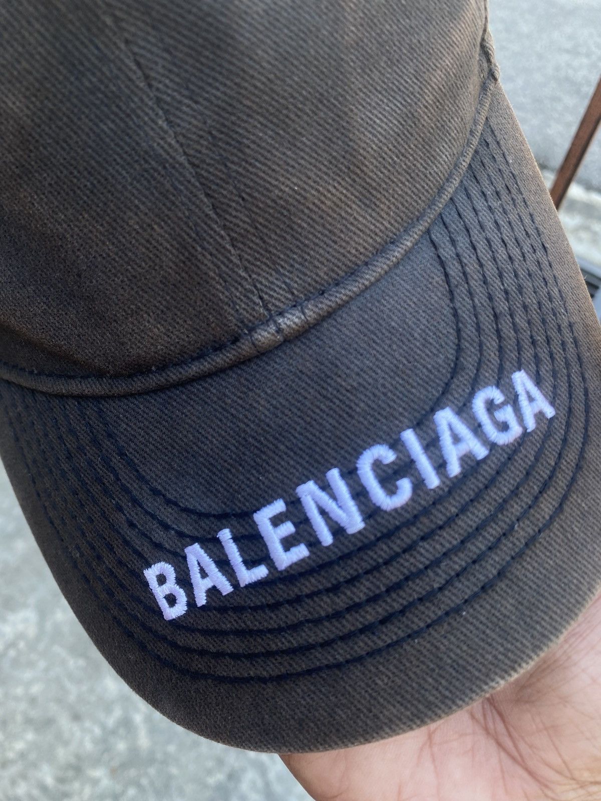 Balenciaga Balenciaga brim logo cap - sunfaded Size ONE SIZE - 2 Thumbnail