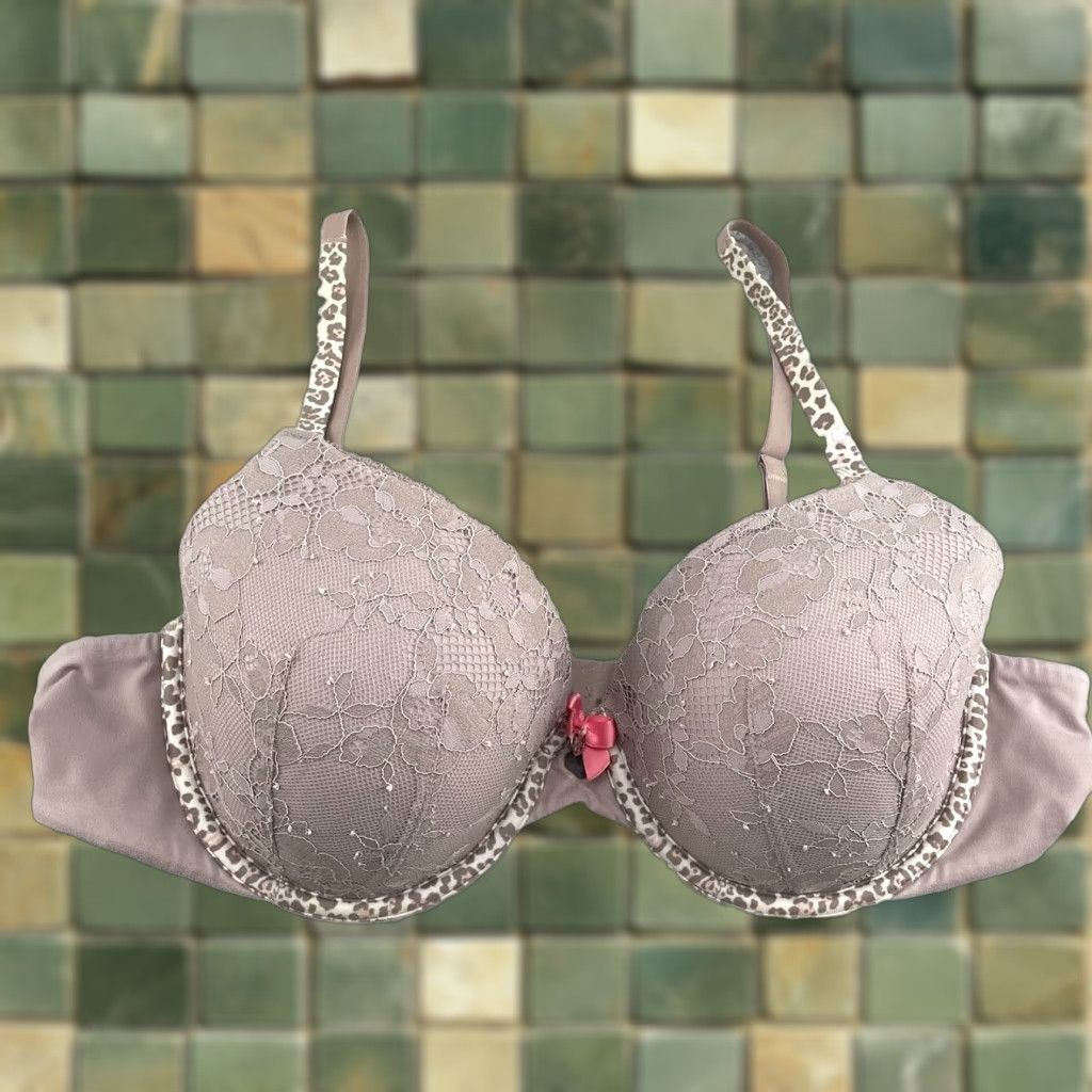 Victoria's Secret Victoria's Secret Body Demi Bra Lined Push Up 36C Beige Floral Lace Cheetah Womens Cup Underwired Underwire Logo Pattern Lace Shop Size ONE SIZE - 1 Thumbnail