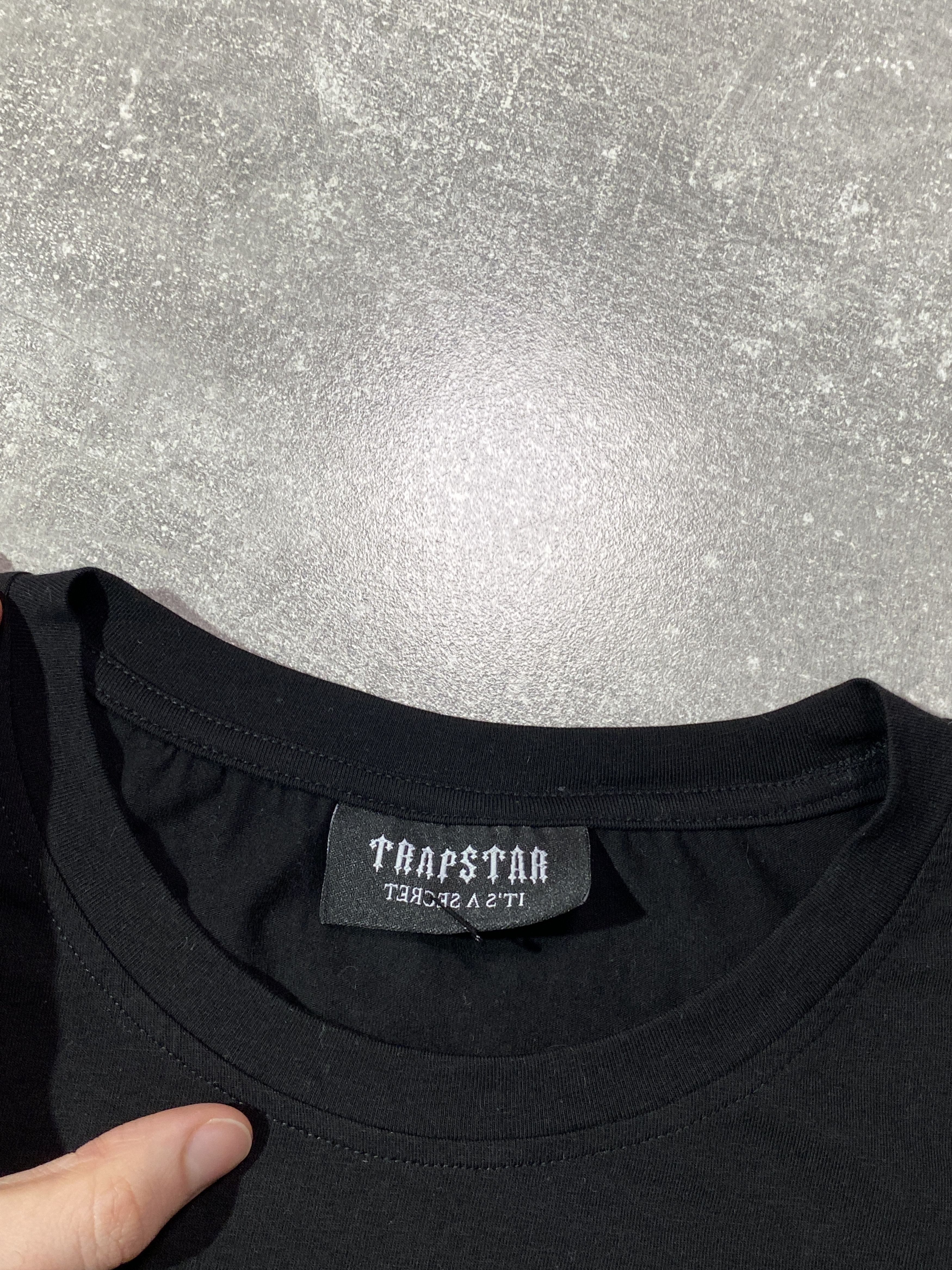 Trapstar London TRAPSTAR London “It’s A Secret” Big Logo T-shirt Size US M / EU 48-50 / 2 - 4 Thumbnail