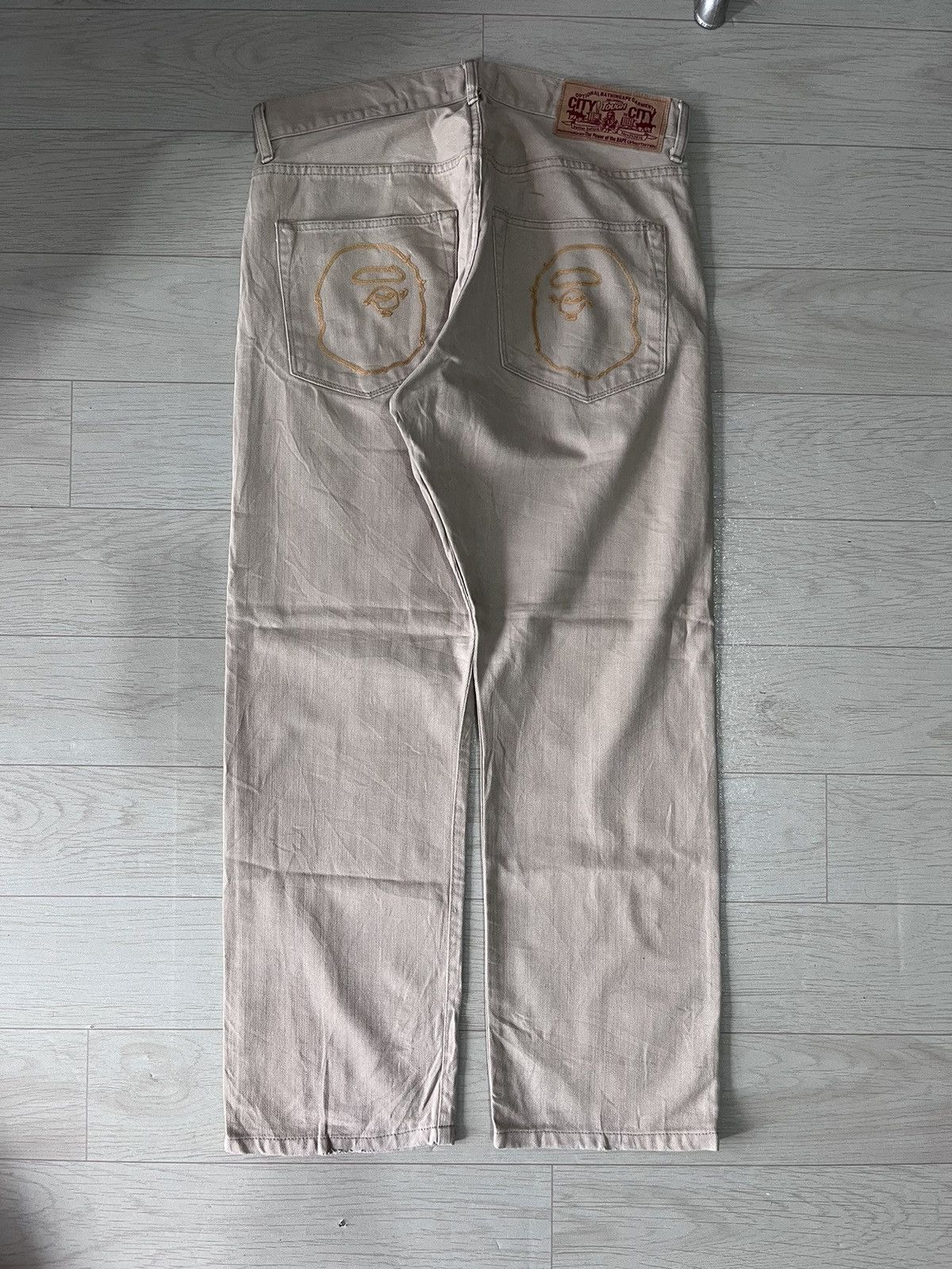 Bape Vintage Bape jeans embroidered logos Size US 33 - 1 Thumbnail
