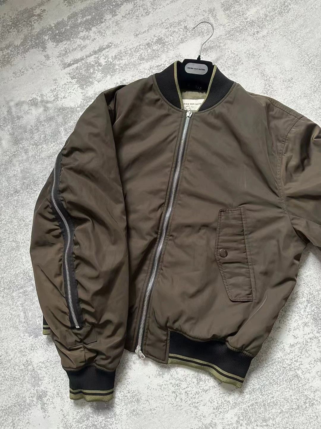 Dries Van Noten Dries van noten SS24zipperbomer Size US M / EU 48-50 / 2 - 1 Thumbnail