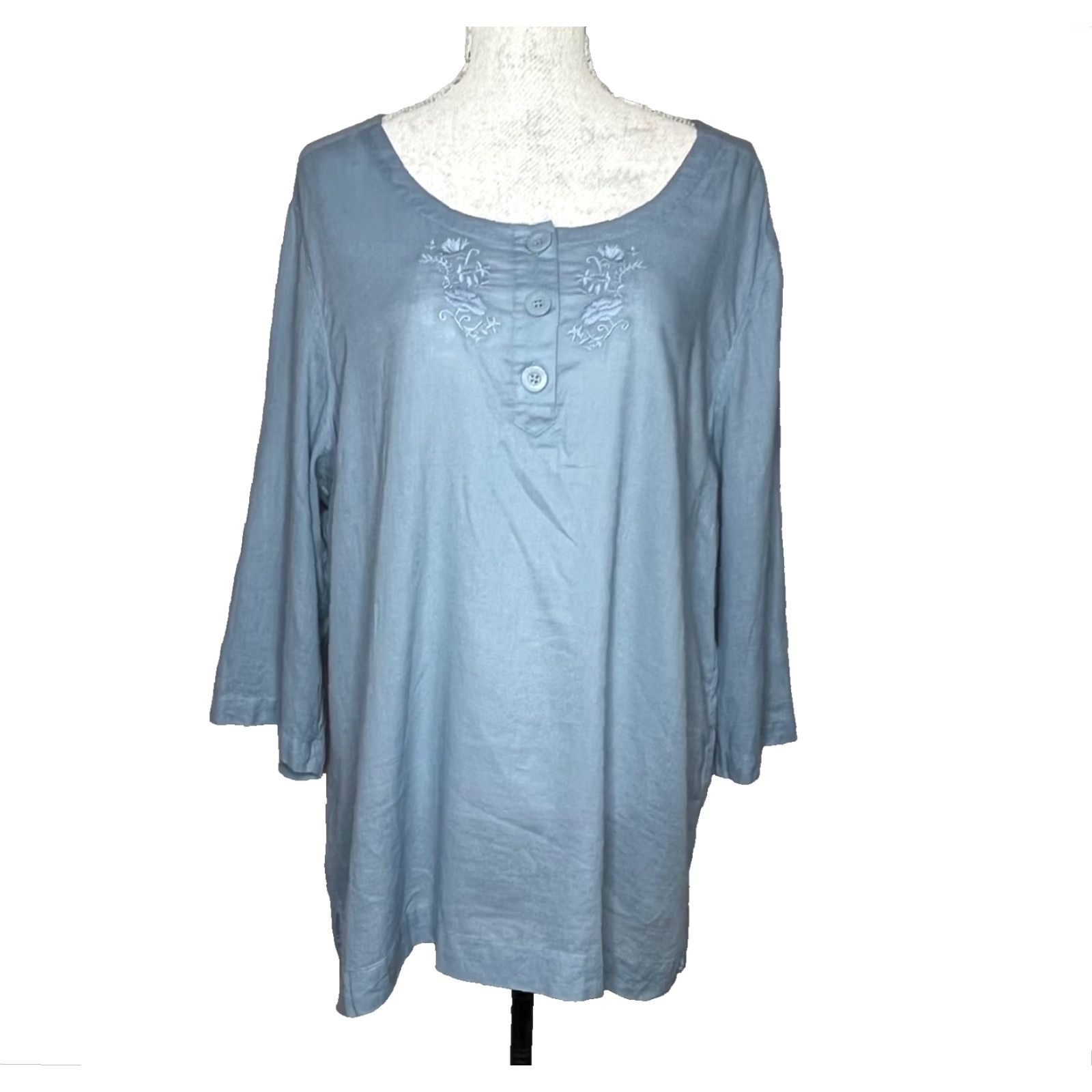 Eddie Bauer Eddie Bauer Women's Blouse Tunic 3/4 Sleeve Floral Embroidered Blue 100% Cotton XXL/2XL Casual Travel Workwear Size XXL / US 16-18 / IT 52-54 - 2 Thumbnail