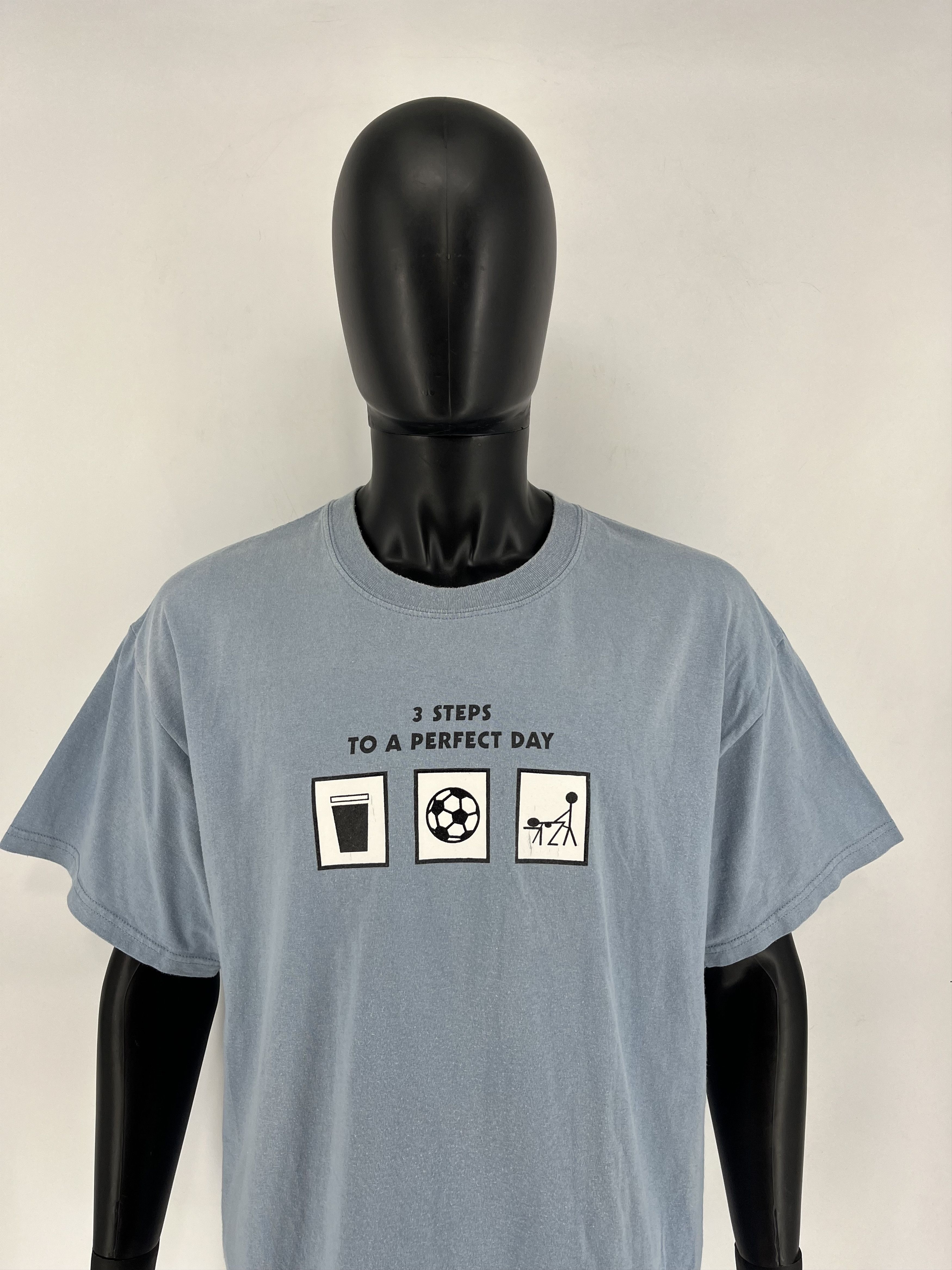 Vintage Vintage Y2K “ 3 STEPS TO A PERFECT DAY “alcohol football sex Size US XL / EU 56 / 4 - 1 Thumbnail