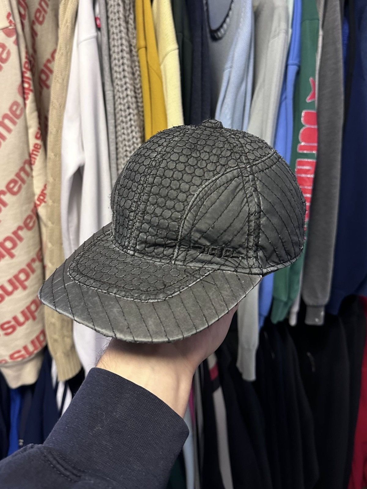Diesel Vintage Diesel Y2K Avantgarde Snake Hat Os Size ONE SIZE - 1 Thumbnail