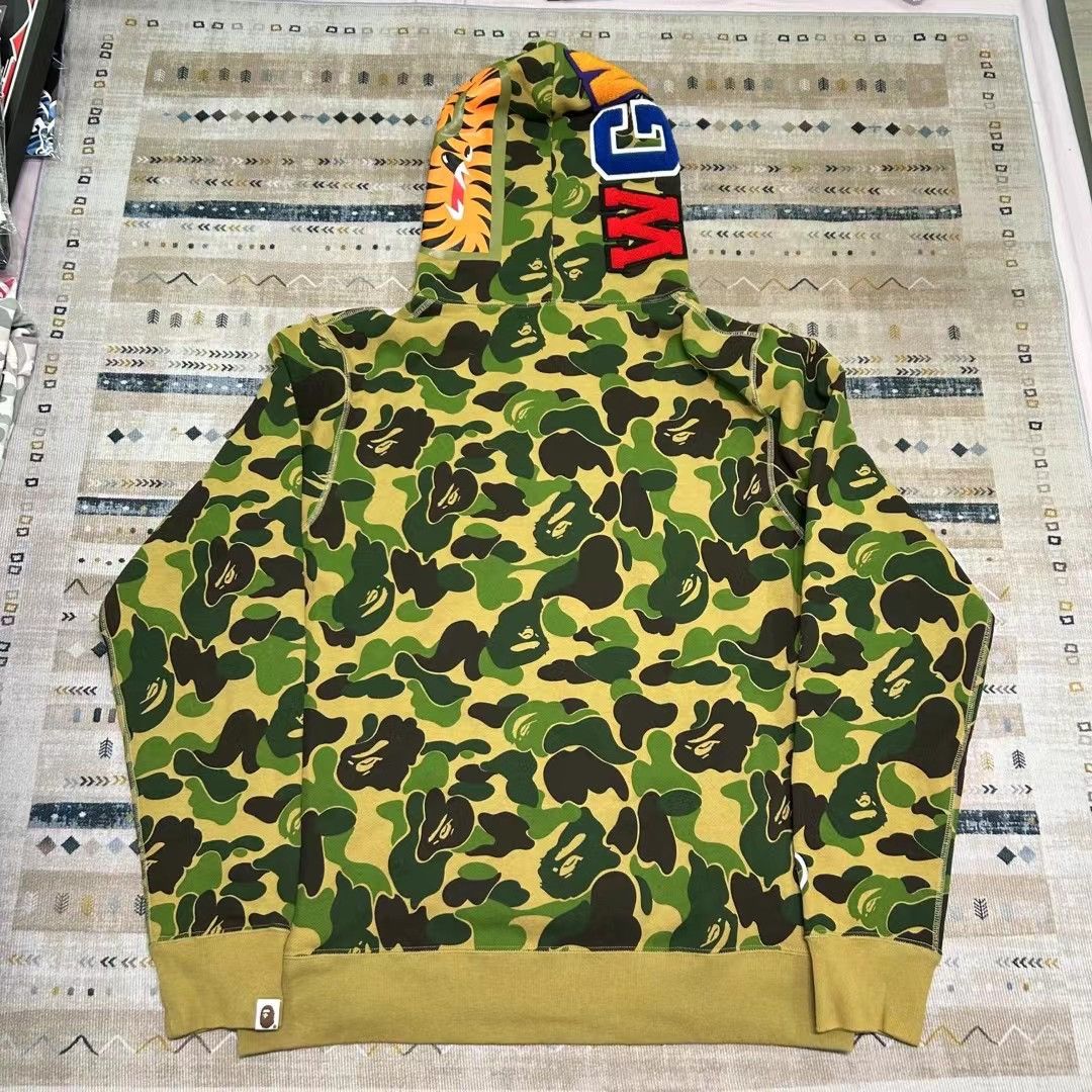 BAPE CAMO SHARK HALF ZIP HOODIE