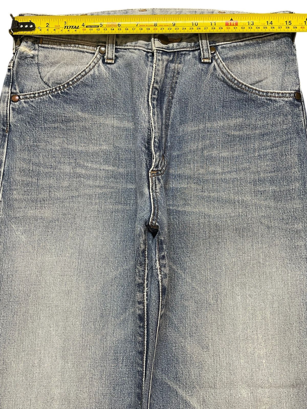 Wrangler Vintage Y2K Wrangler Faded Wash Whiskers Wide Leg Baggy Jean Size US 30 / EU 46 - 12 Thumbnail