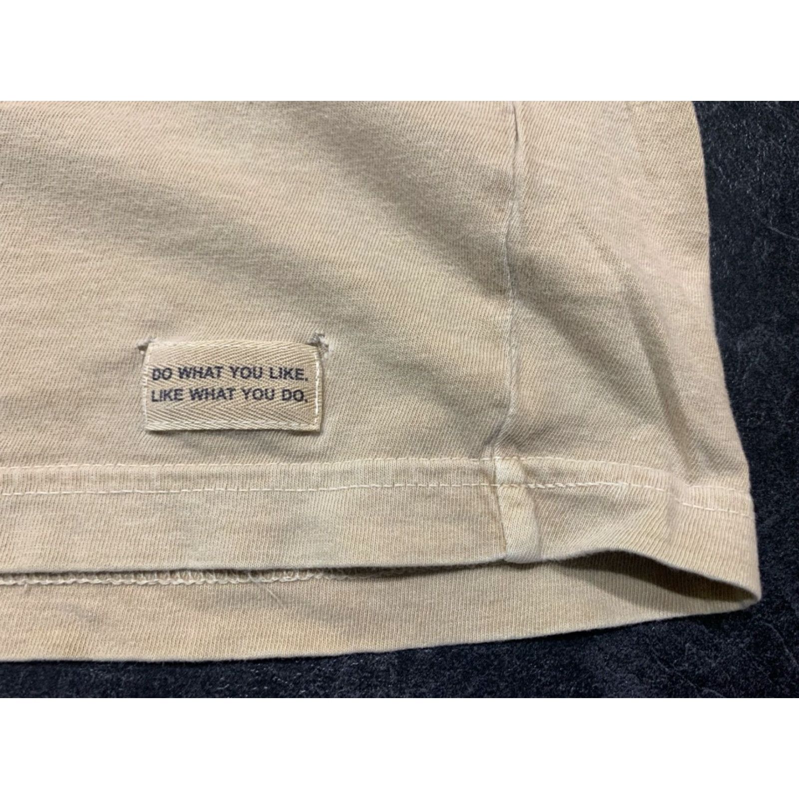 Life is Good Life is Good Men’s T-Shirt Large Nature Graphic Print Short Sleeve Crew Neck Cotton Beige Size US L / EU 52-54 / 3 - 4 Thumbnail