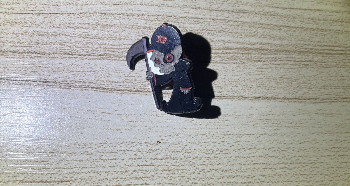 Other Grim reaper fitted pin Size ONE SIZE - 1 Thumbnail
