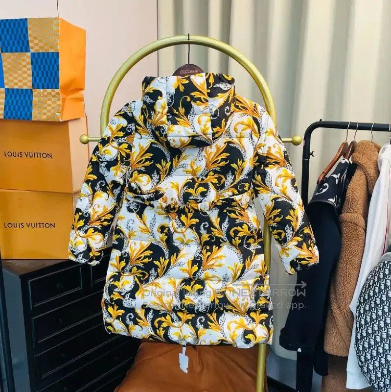 Versace Versace Yellow Polyester Women's Puffer Jacket . Size XXS / US 00 / IT 34 - 2 Thumbnail