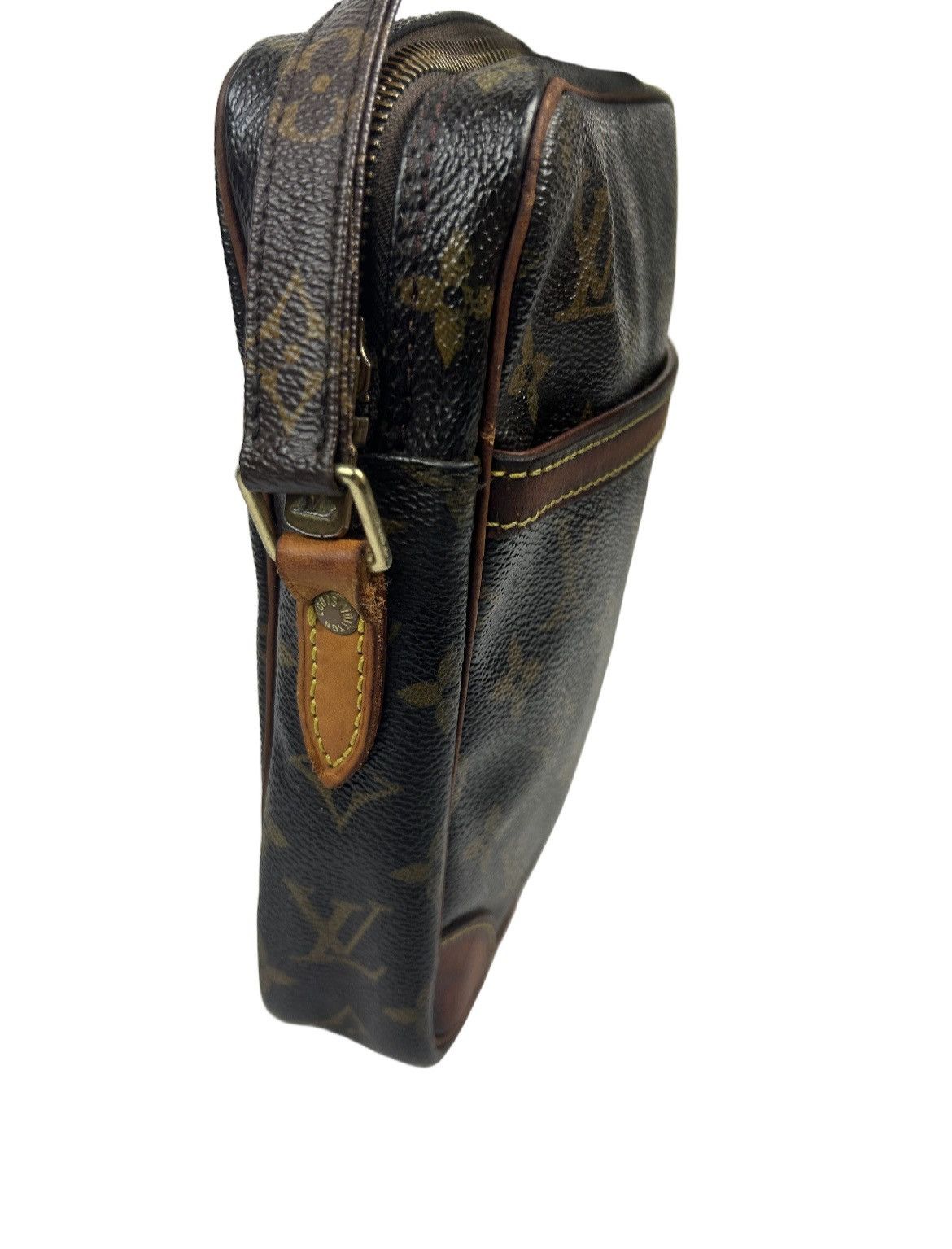 Louis Vuitton Louis Vuitton Monogram Crossbody Bag Size ONE SIZE - 4 Thumbnail