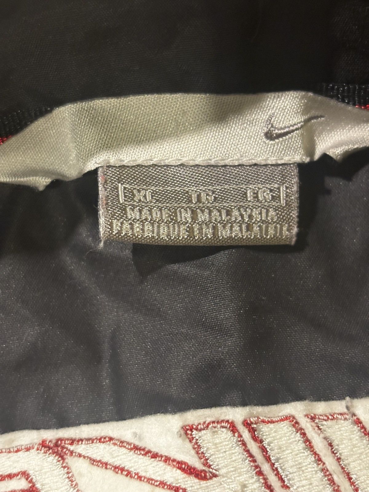 Nike Nike black jacket1154 Size US XL / EU 56 / 4 - 5 Thumbnail