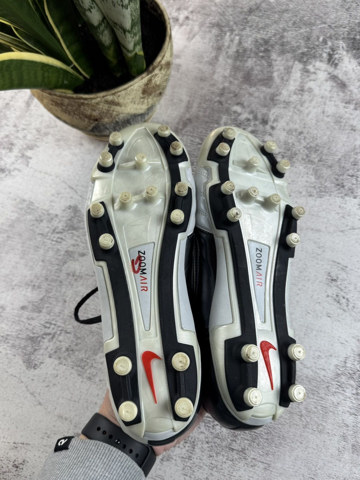 Nike Nike Air Zoom III Total 90 US 5,5Y Metallic Soccer Football EU 38 Boots Shoes Size US 5.5 / EU 38 - 9 Thumbnail