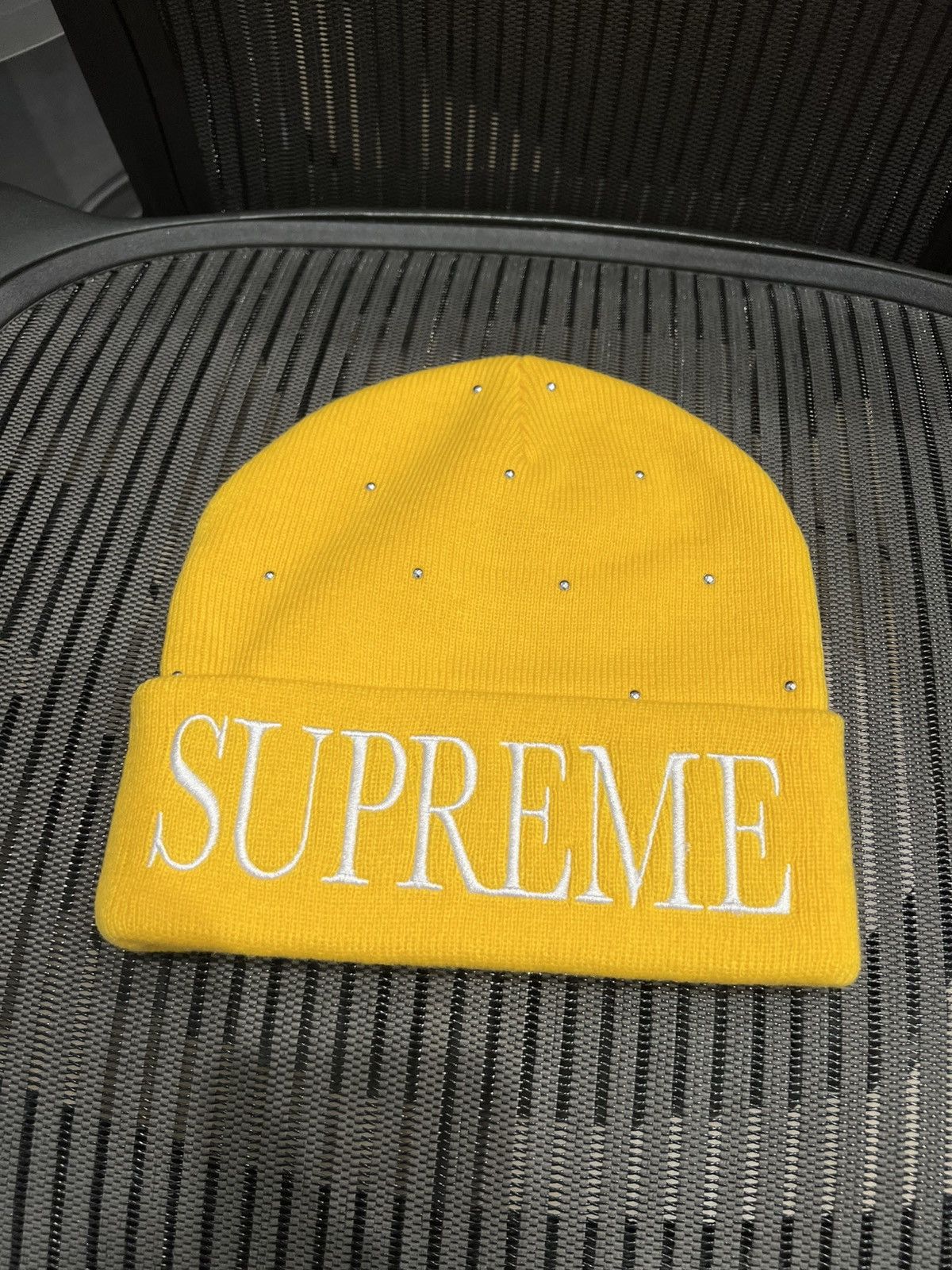 Supreme Supreme Studded Beanie FW18 Size ONE SIZE - 2 Thumbnail
