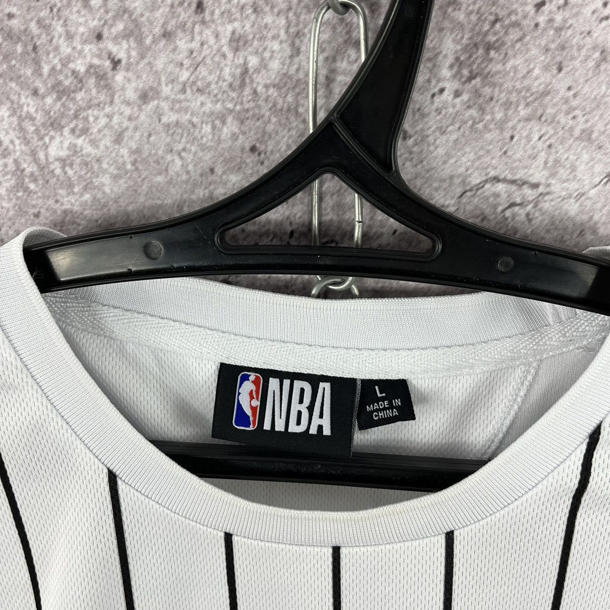 NBA × Vintage NBA Nets Brooklyn New York T-Shirt Big Logo Size L Size US L / EU 52-54 / 3 - 11 Thumbnail