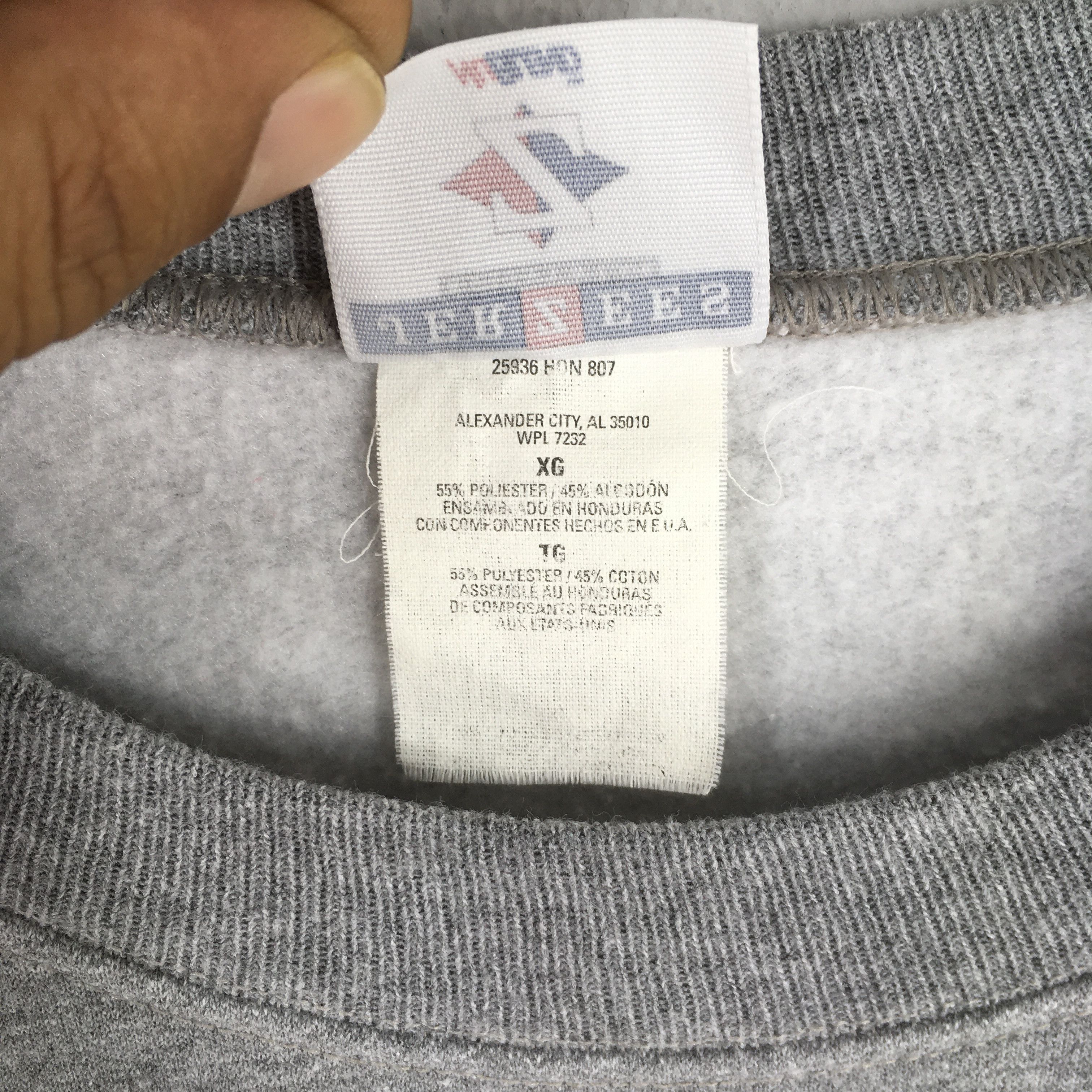 Vintage Vintage 90s Sports XXL Illustrated Gray Sweatshirt XLarge Size US XL / EU 56 / 4 - 6 Thumbnail