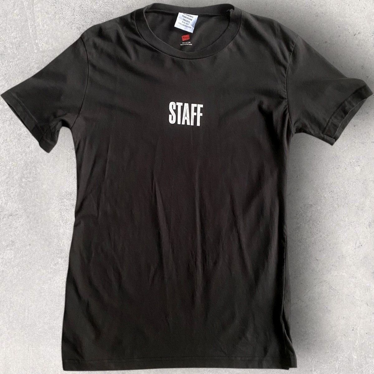 Vetements Vetements X Harness Staff T Shirt Size US M / EU 48-50 / 2 - 1 Thumbnail