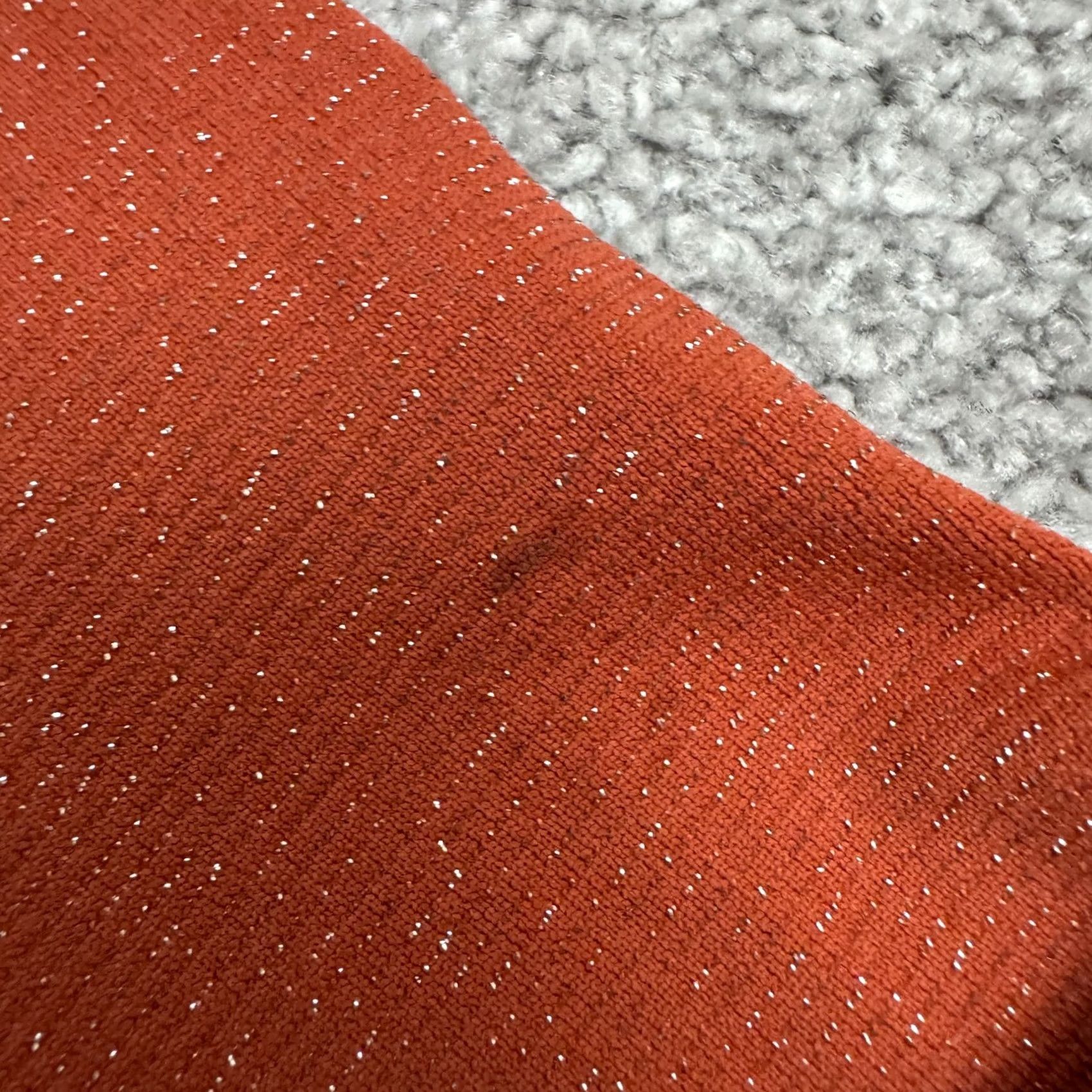 Athleta Athleta Momentum Glitter Sparkle Long Sleeve Shirt Womens Small Orange Crew Neck Shirt Size XS / US 0-2 / IT 36-38 - 3 Thumbnail
