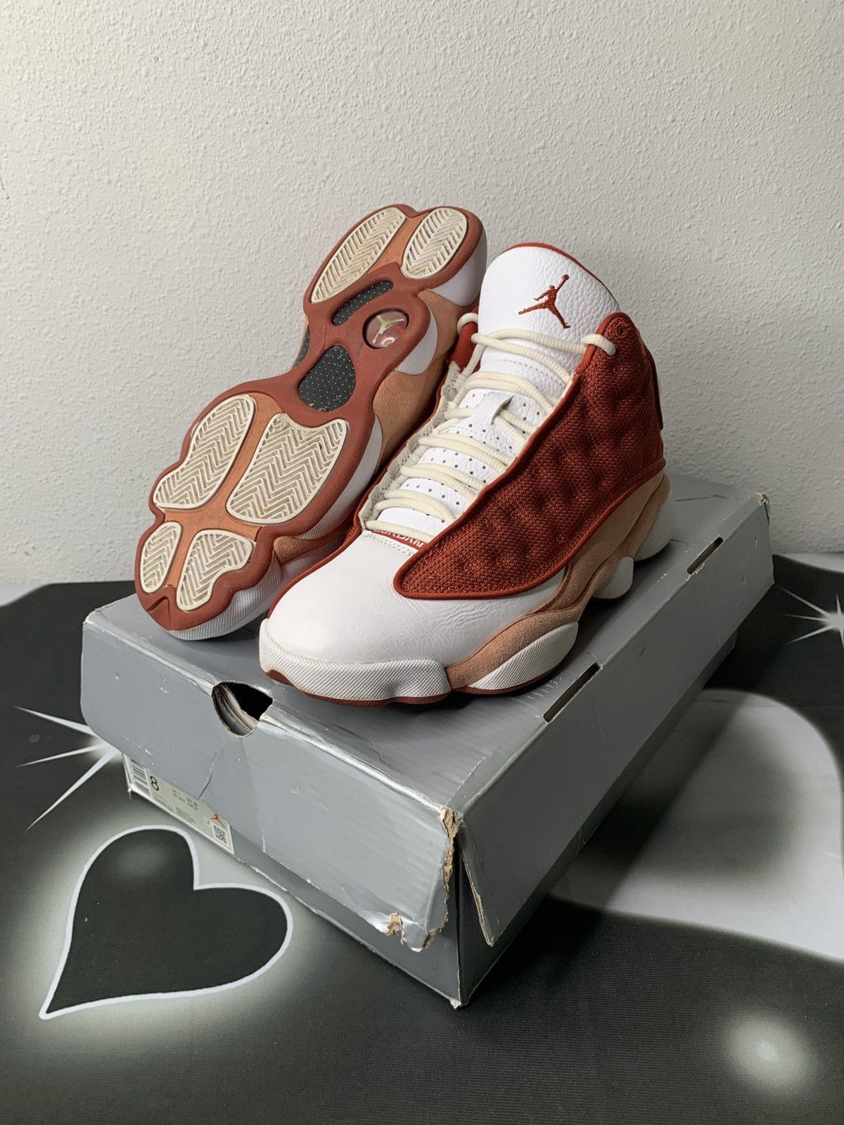 Jordan Brand Air Jordan 13 Retro Dune Red Size US 8 / EU 41 - 10 Thumbnail