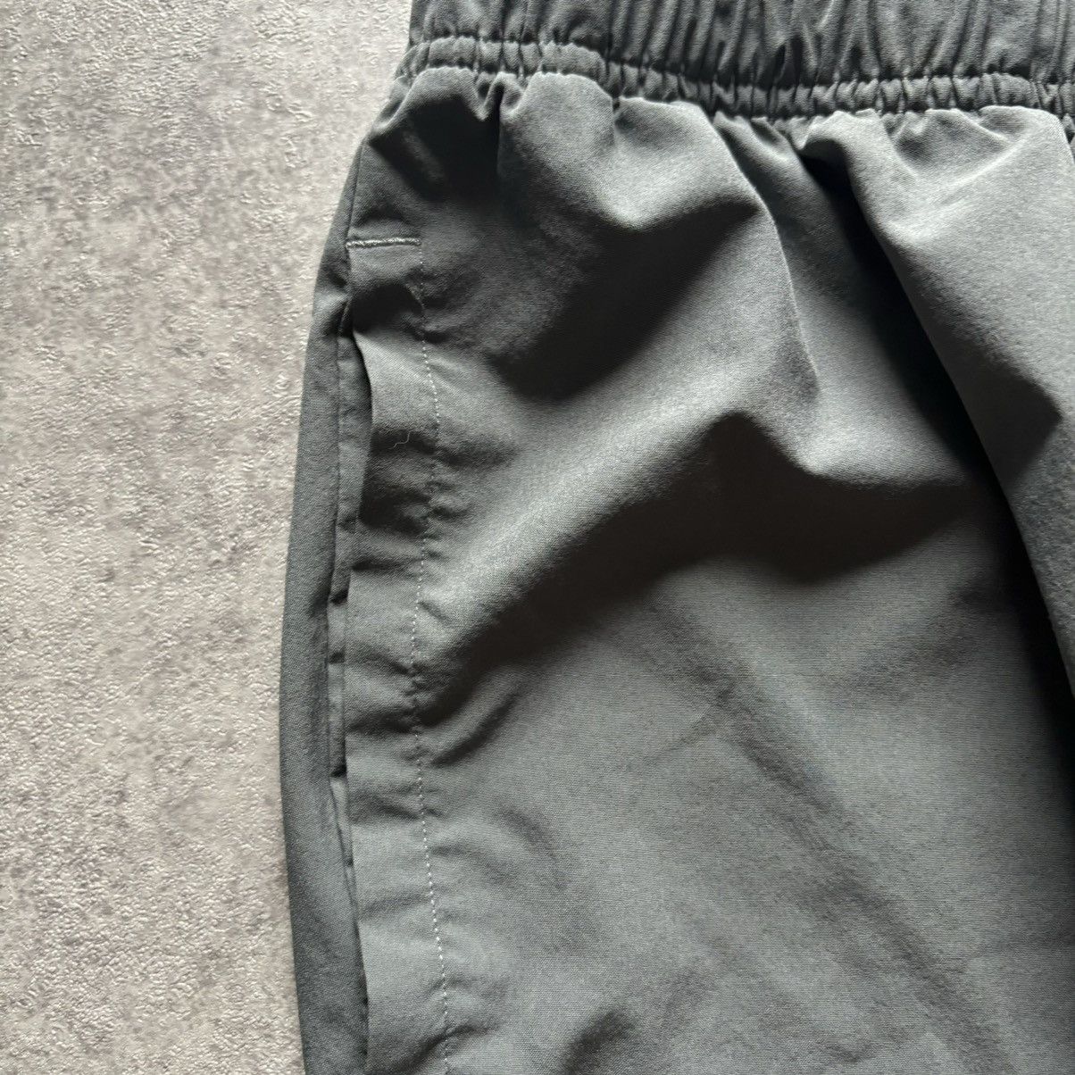 Gymshark Gymshark arrival woven joggers-gray Size US 30 / EU 46 - 4 Thumbnail