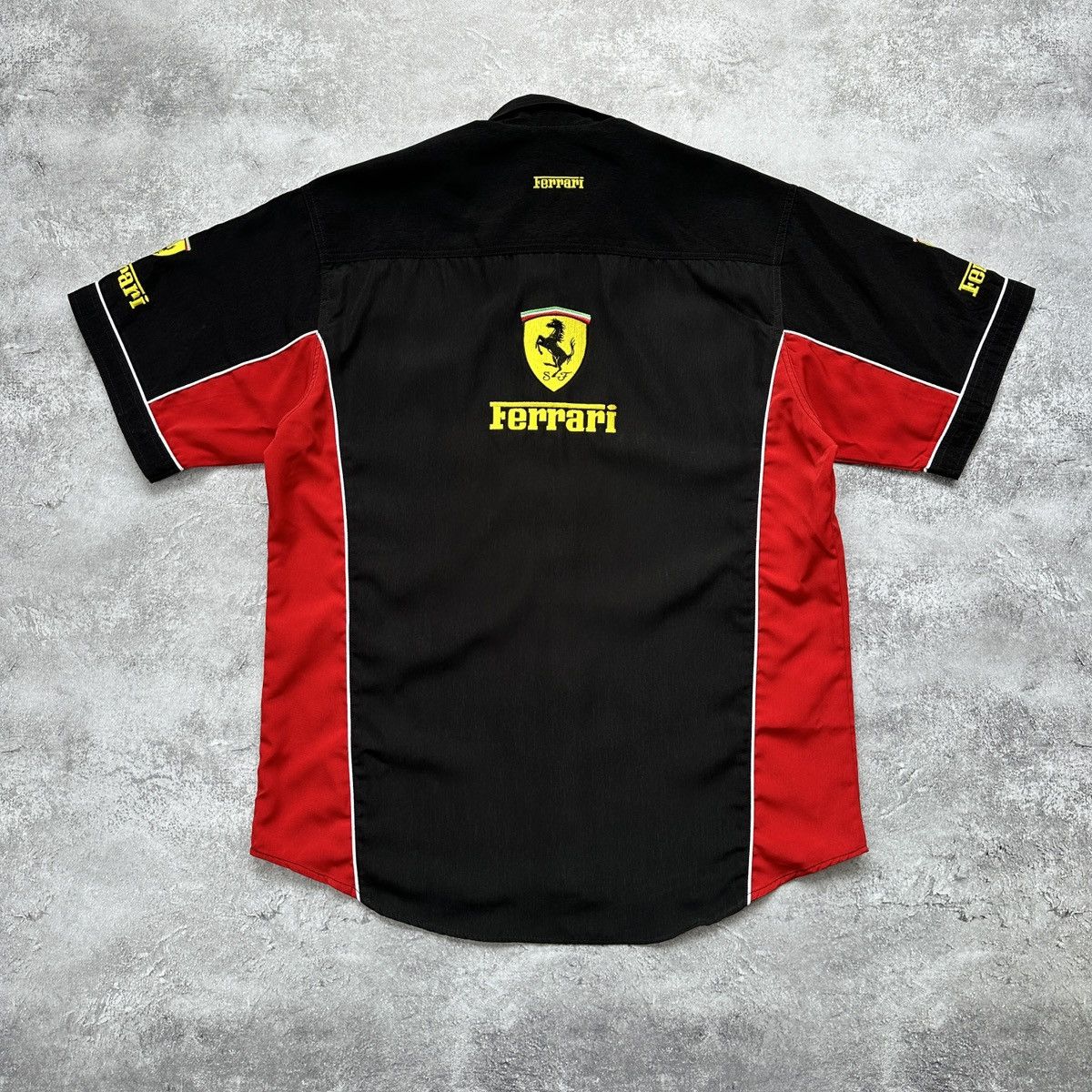 Ferrari Ferrari Motor Sport Team Formula 1 Button Up Shirt Size US XL / EU 56 / 4 - 13 Thumbnail