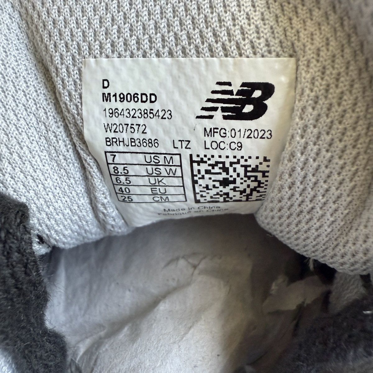 New Balance New Balance Protection Pack 1906DD Black Size US 7 / EU 40 - 6 Thumbnail
