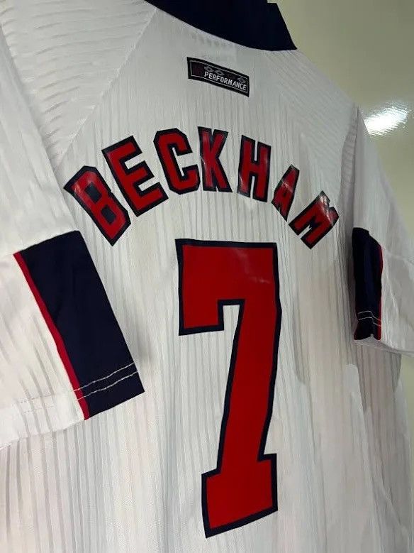 Umbro David Beckham England 1998 World Cup jersey Size US M / EU 48-50 / 2 - 6 Thumbnail