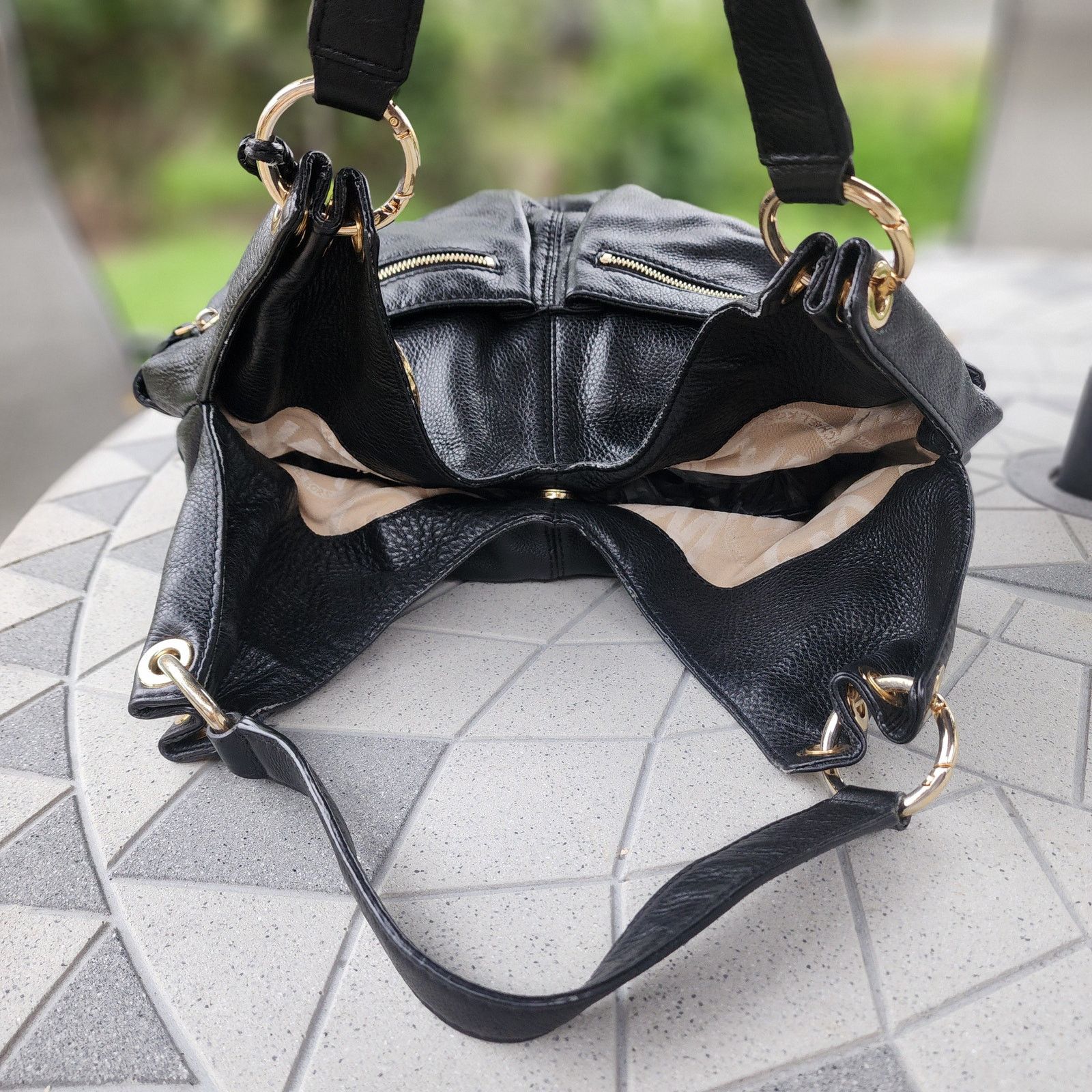 Michael Kors Michael Kors Layton Leather Large Hobo Bag Size ONE SIZE - 6 Thumbnail