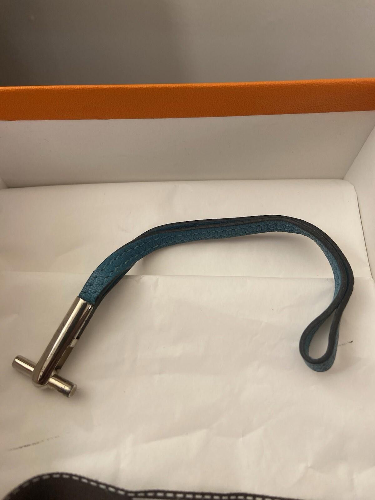 Hermes Hermes Vespa cerulean blue leather cigarette case, strap/box Size ONE SIZE - 11 Thumbnail