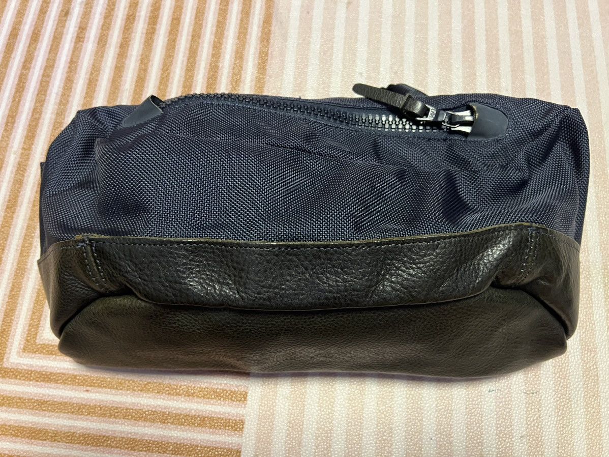 VISVIM BALLISTIC LUMBER 8L ショルダーバッグ　グレー GOODENOUGH × Visvim Camo Ballistic Lumbar 8L bag | Grailed