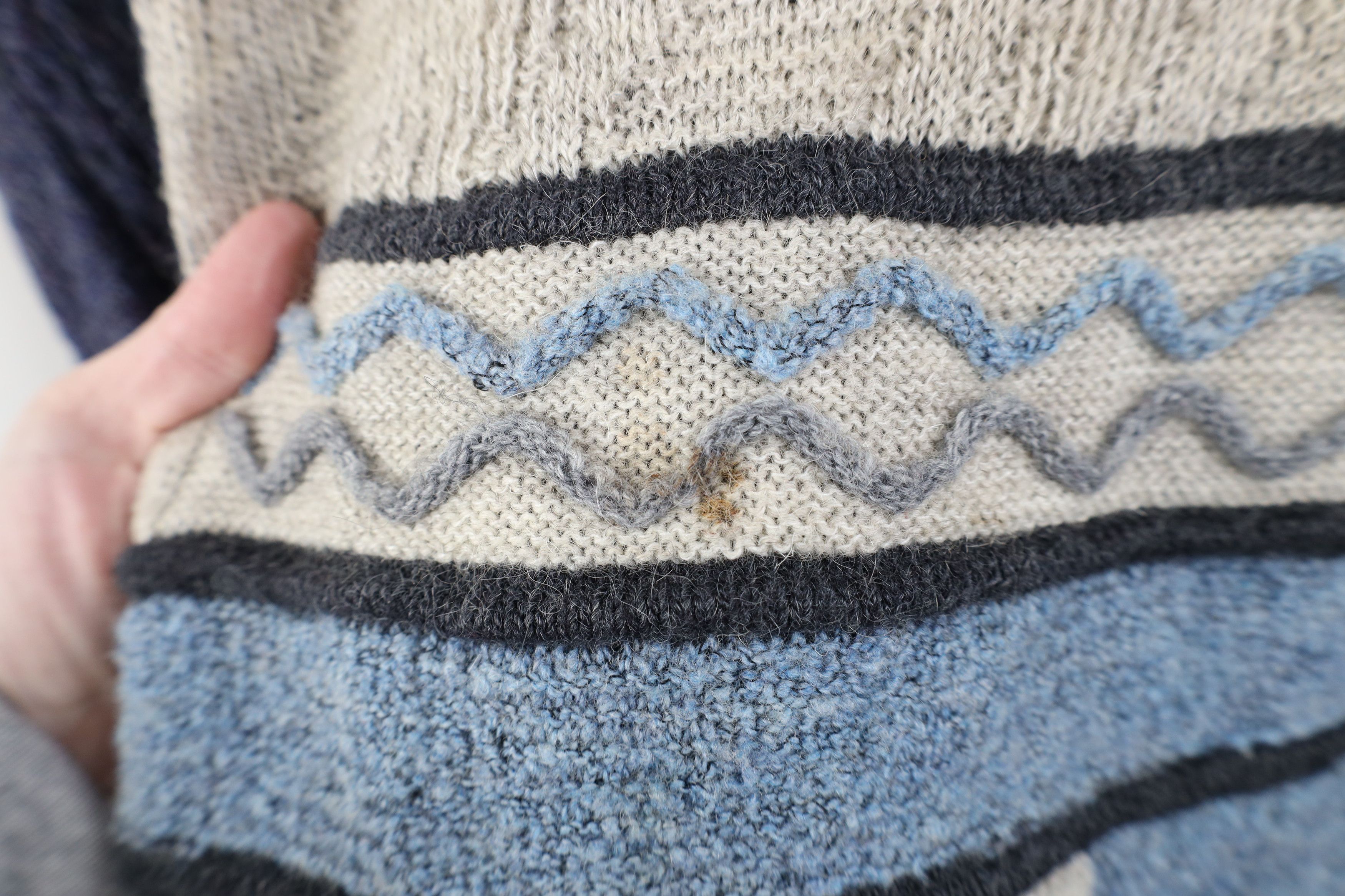 Vintage Vintage 90s Coogi Style Wool Blend Knit Crewneck Sweater Size US XL / EU 56 / 4 - 5 Thumbnail