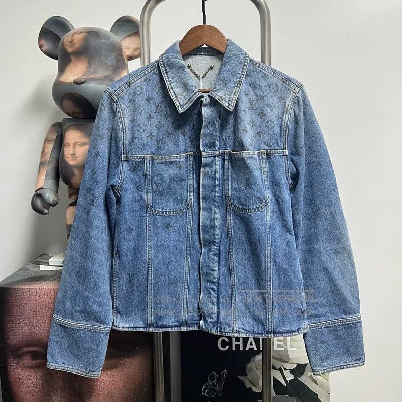Louis Vuitton Louis Vuitton Gradient presbyopic denim jacket Size US M / EU 48-50 / 2 - 1 Thumbnail