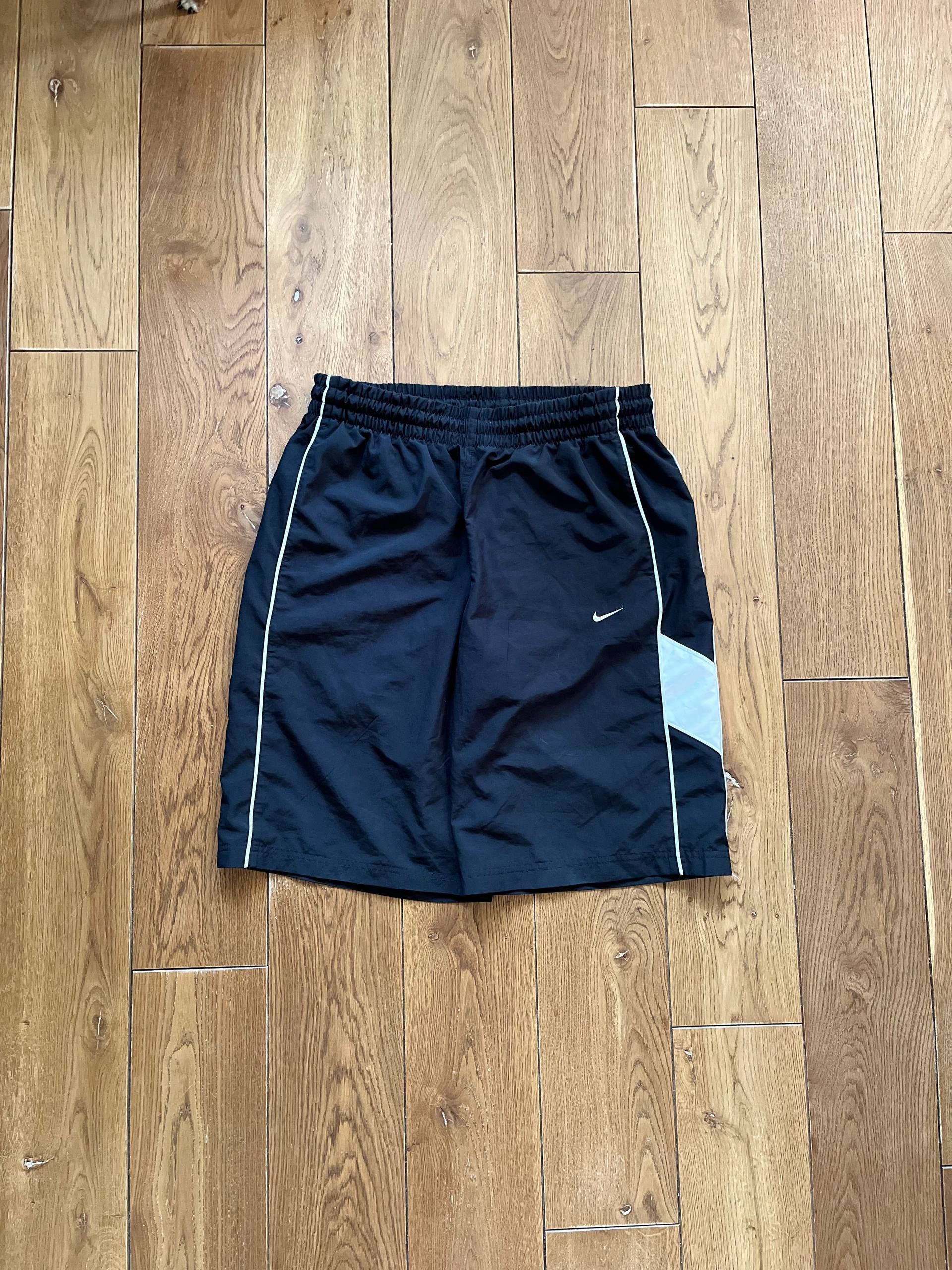 Nike Y2K Hustle Size US 42 / EU 58 - 2 Thumbnail
